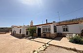 6 Bedroom 1 Bathroom Country house in Jumilla