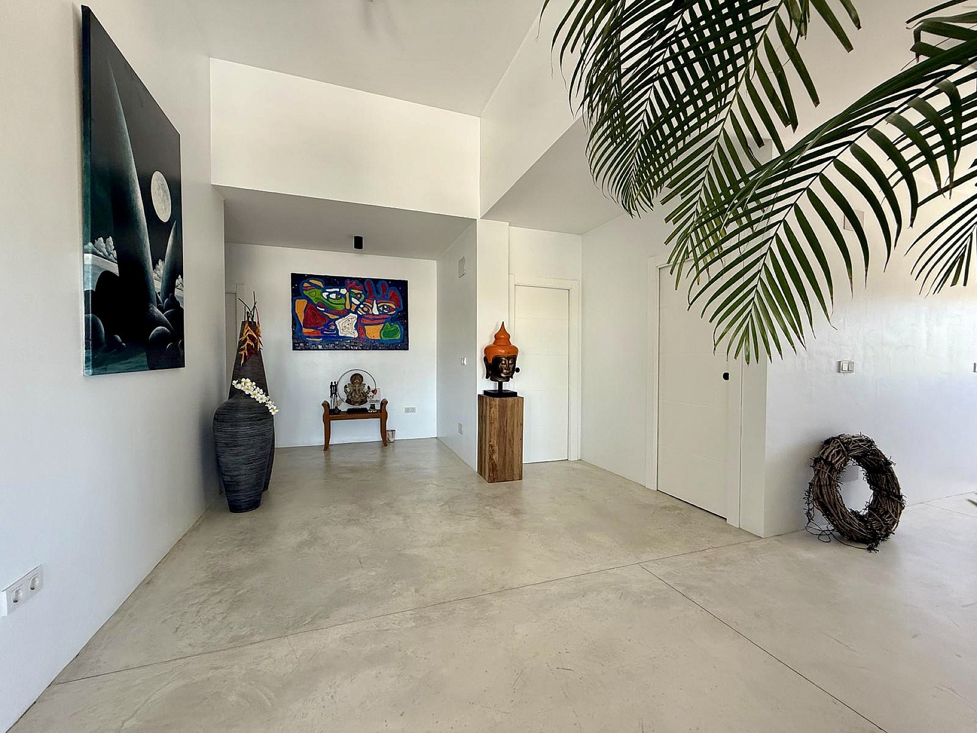 Resale - 5 Bedroom 3 Bathroom Villa in Pinoso -  - Alicante