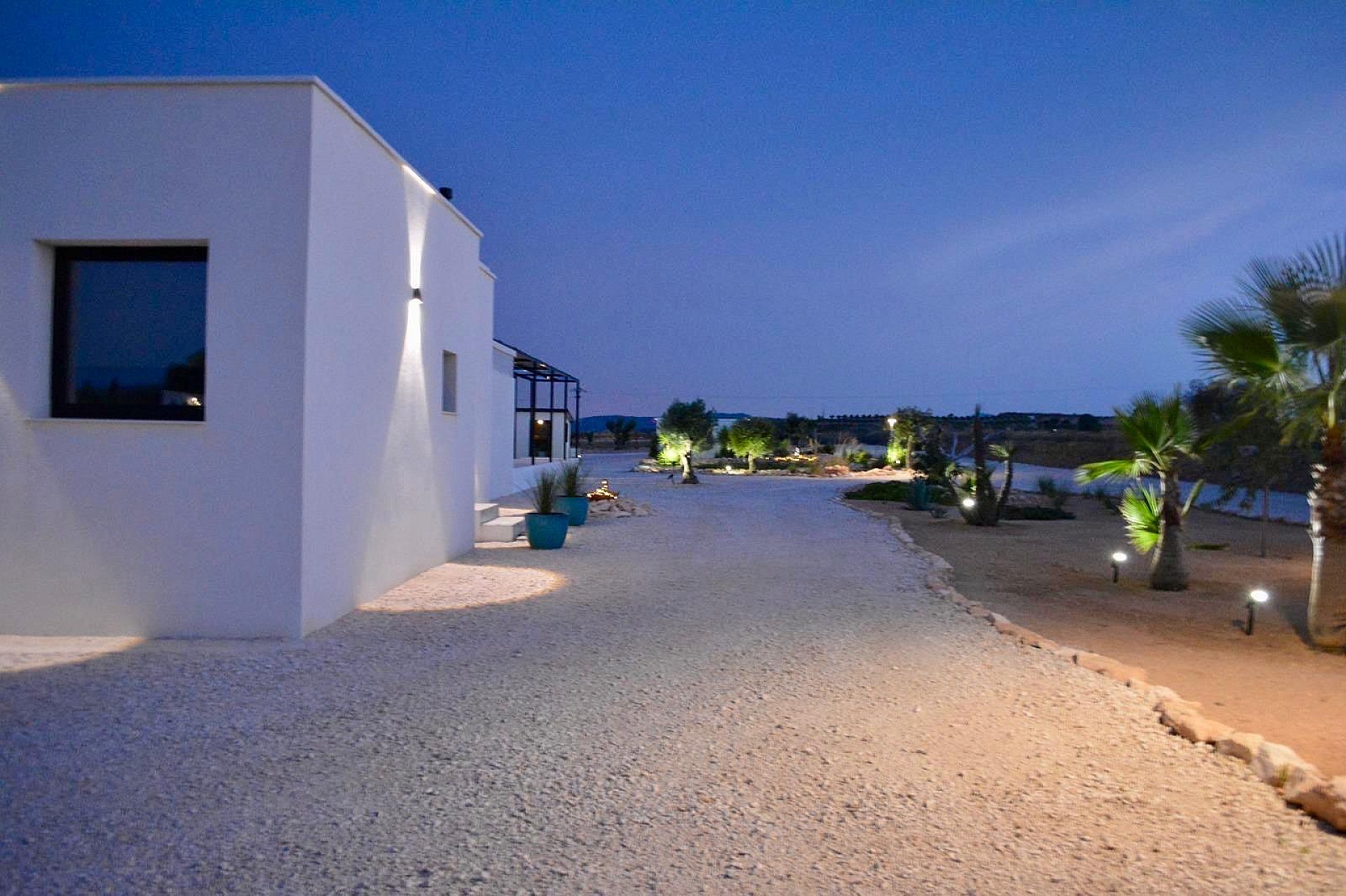 Resale - 5 Bedroom 3 Bathroom Villa in Pinoso -  - Alicante
