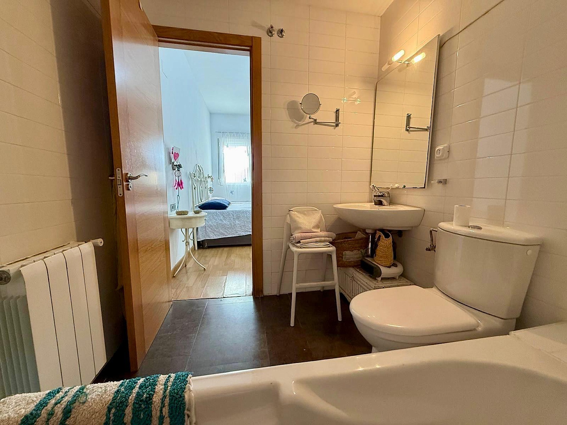 Resale - 4 Bedroom 2 Bathroom Apartment in Yecla - , Yecla, Murcia, Spain - Murcia