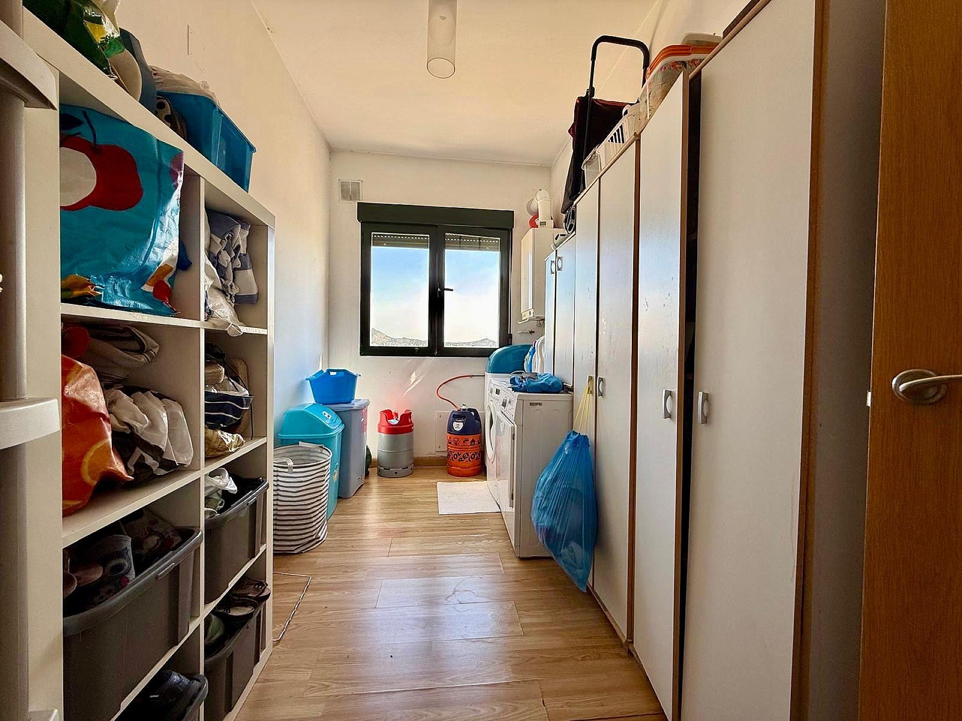 Resale - 4 Bedroom 2 Bathroom Apartment in Yecla - , Yecla, Murcia, Spain - Murcia