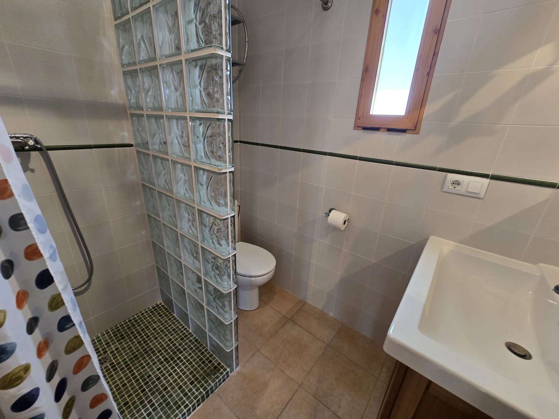 Resale - 6 Bedroom 5 Bathroom Villa in Salinas -  - Alicante