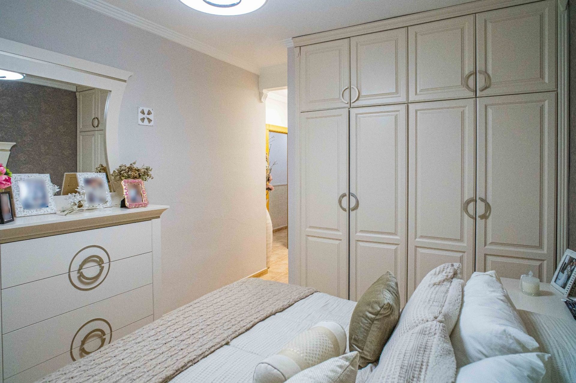 Resale - 4 Bedroom 2 Bathroom Villa in Pinoso -  - Alicante