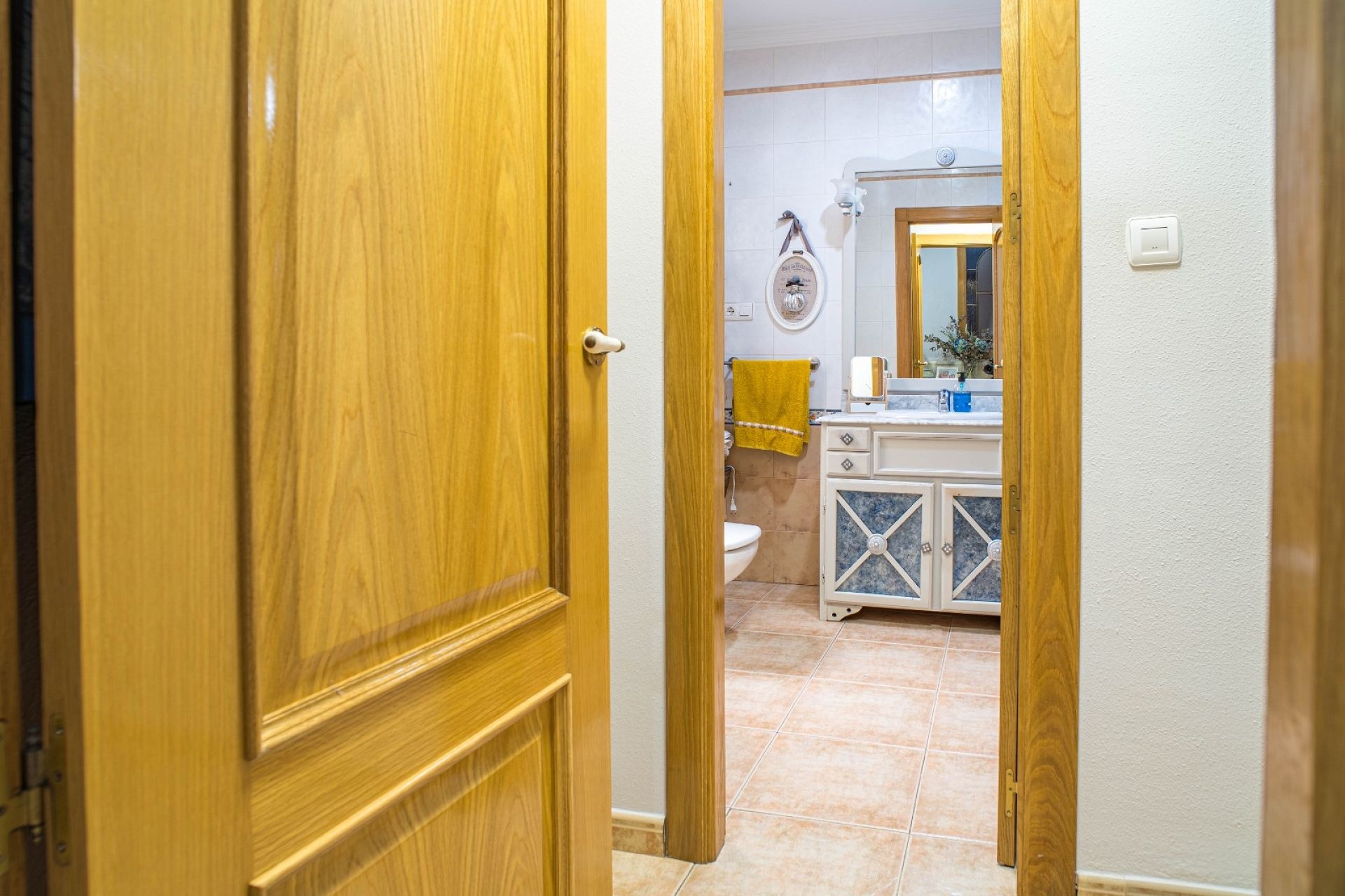 Resale - 4 Bedroom 2 Bathroom Villa in Pinoso -  - Alicante