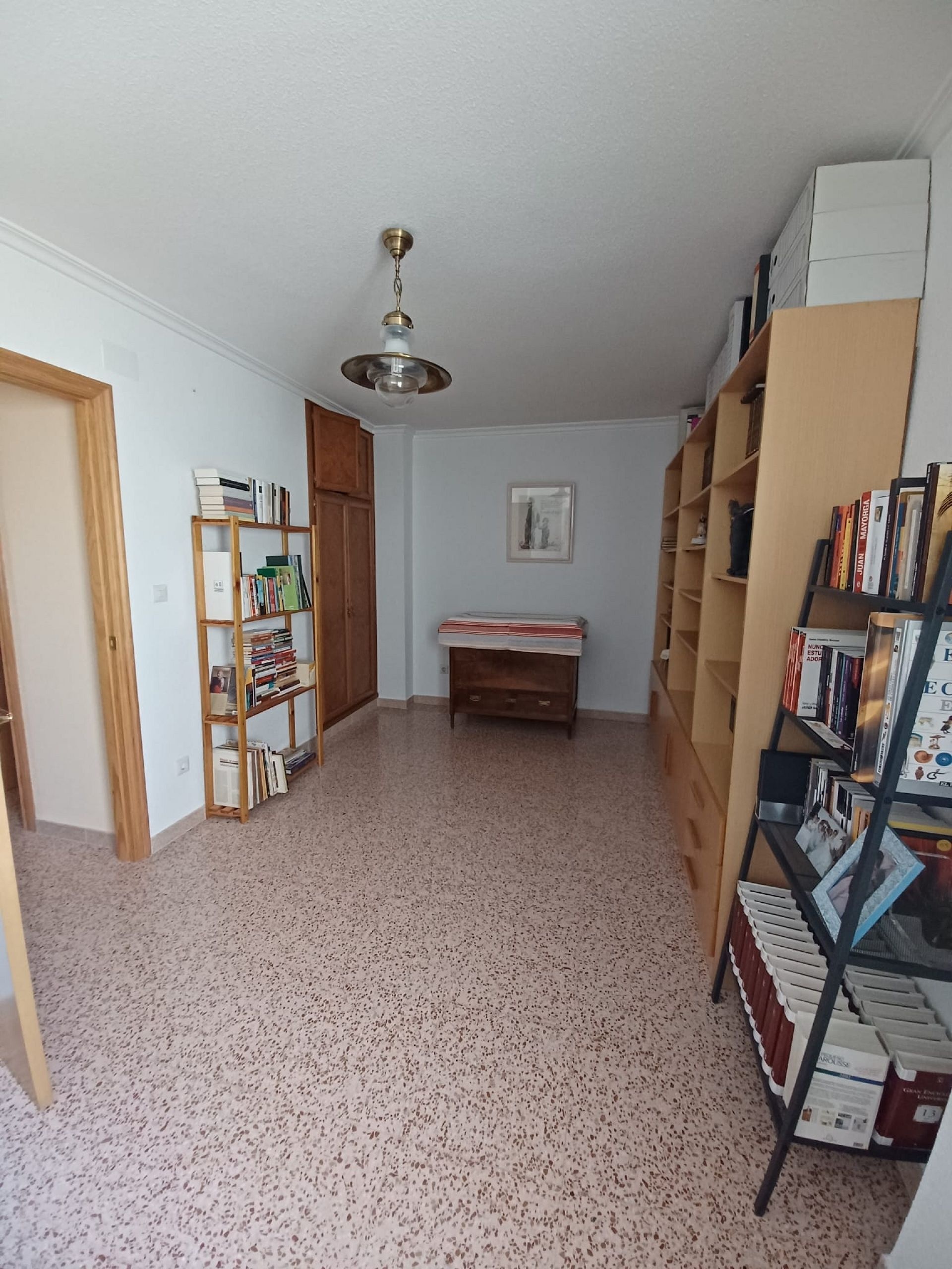 Resale - 3 Bedroom 2 Bathroom Townhouse in Pinoso -  - Alicante