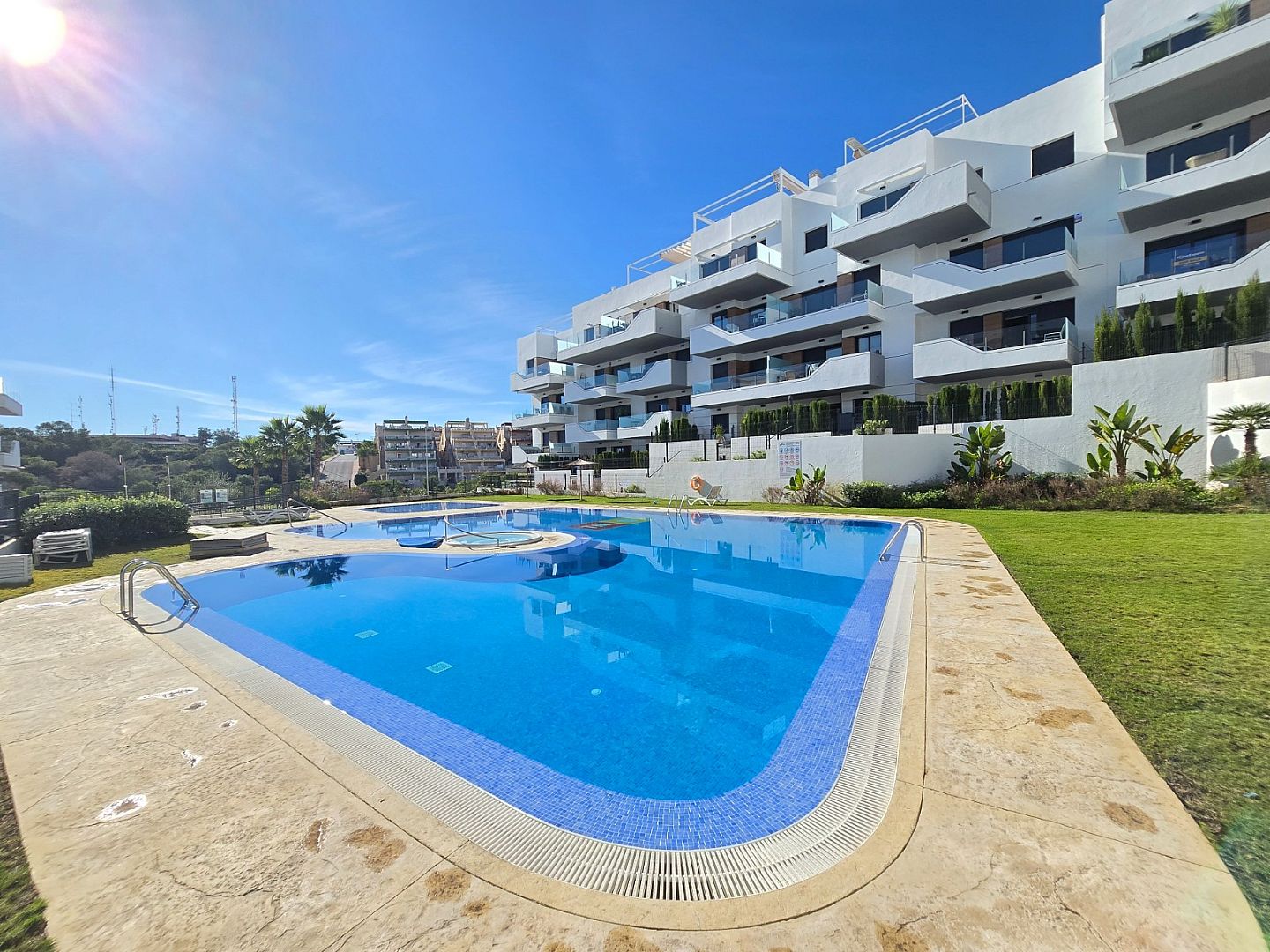 2 Bedroom 2 Bathroom Apartment in Orihuela Costa
