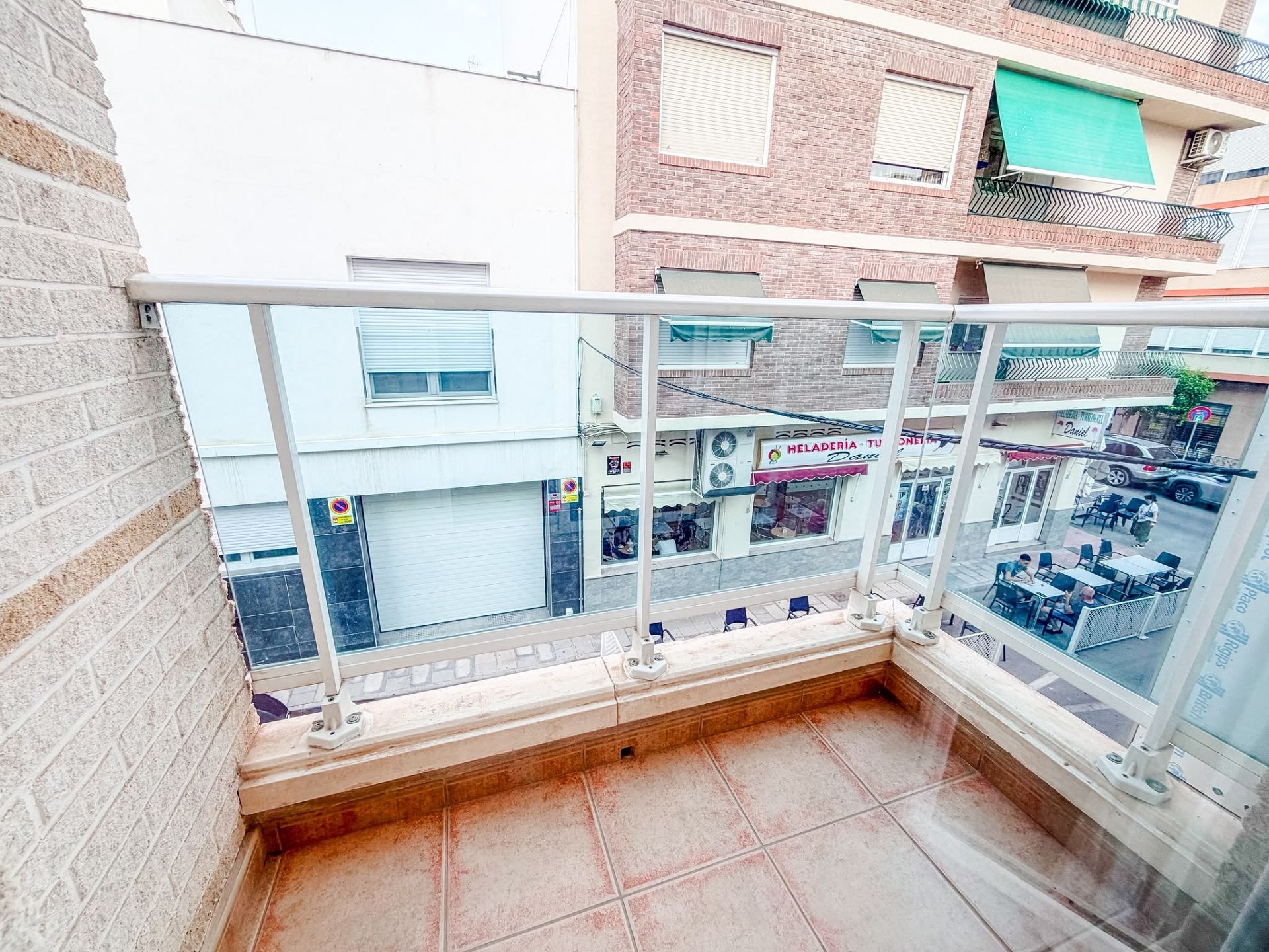 Resale - 1 Bedroom 1 Bathroom Apartment in Elda -  - Alicante