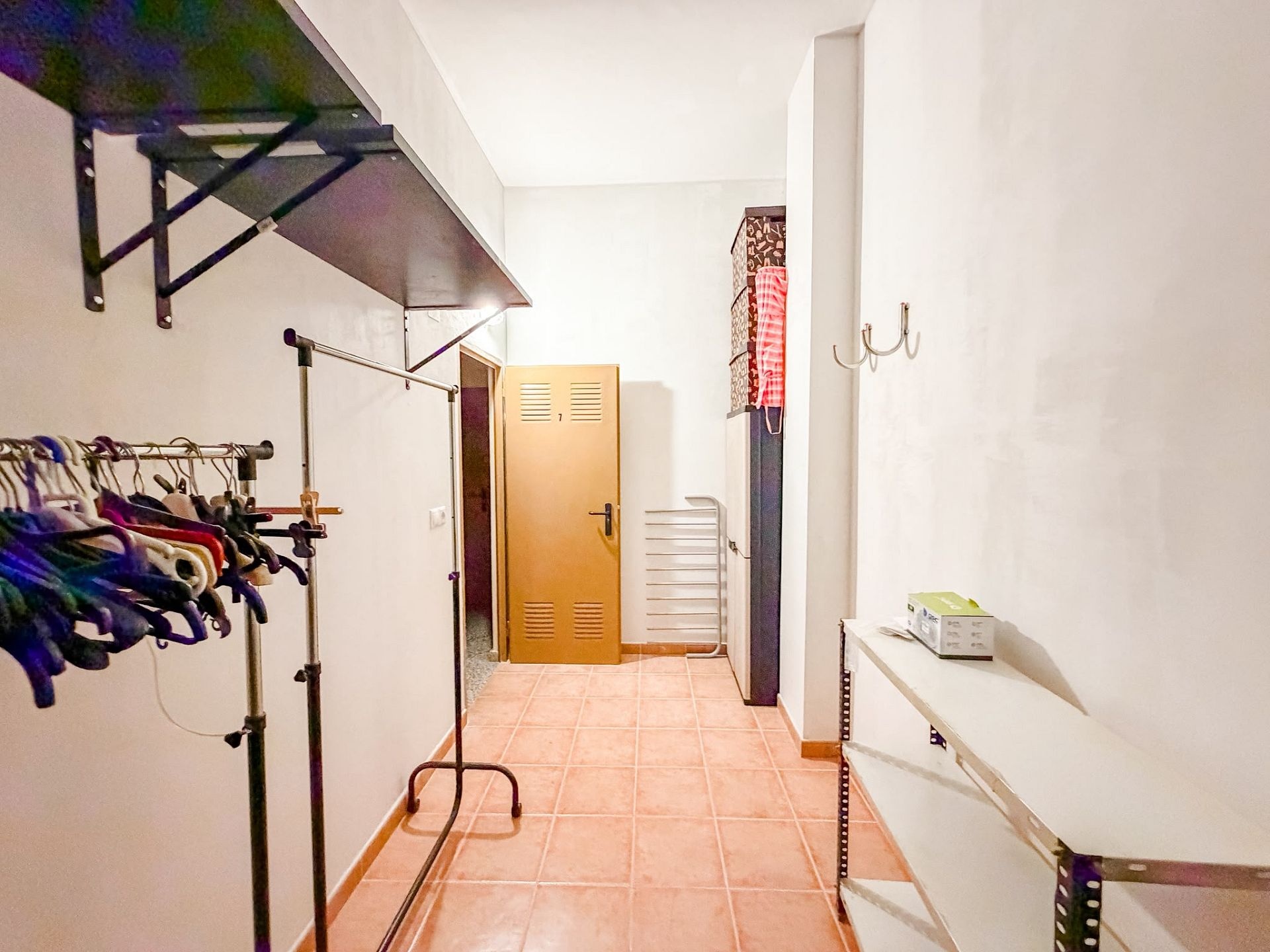Resale - 1 Bedroom 1 Bathroom Apartment in Elda -  - Alicante