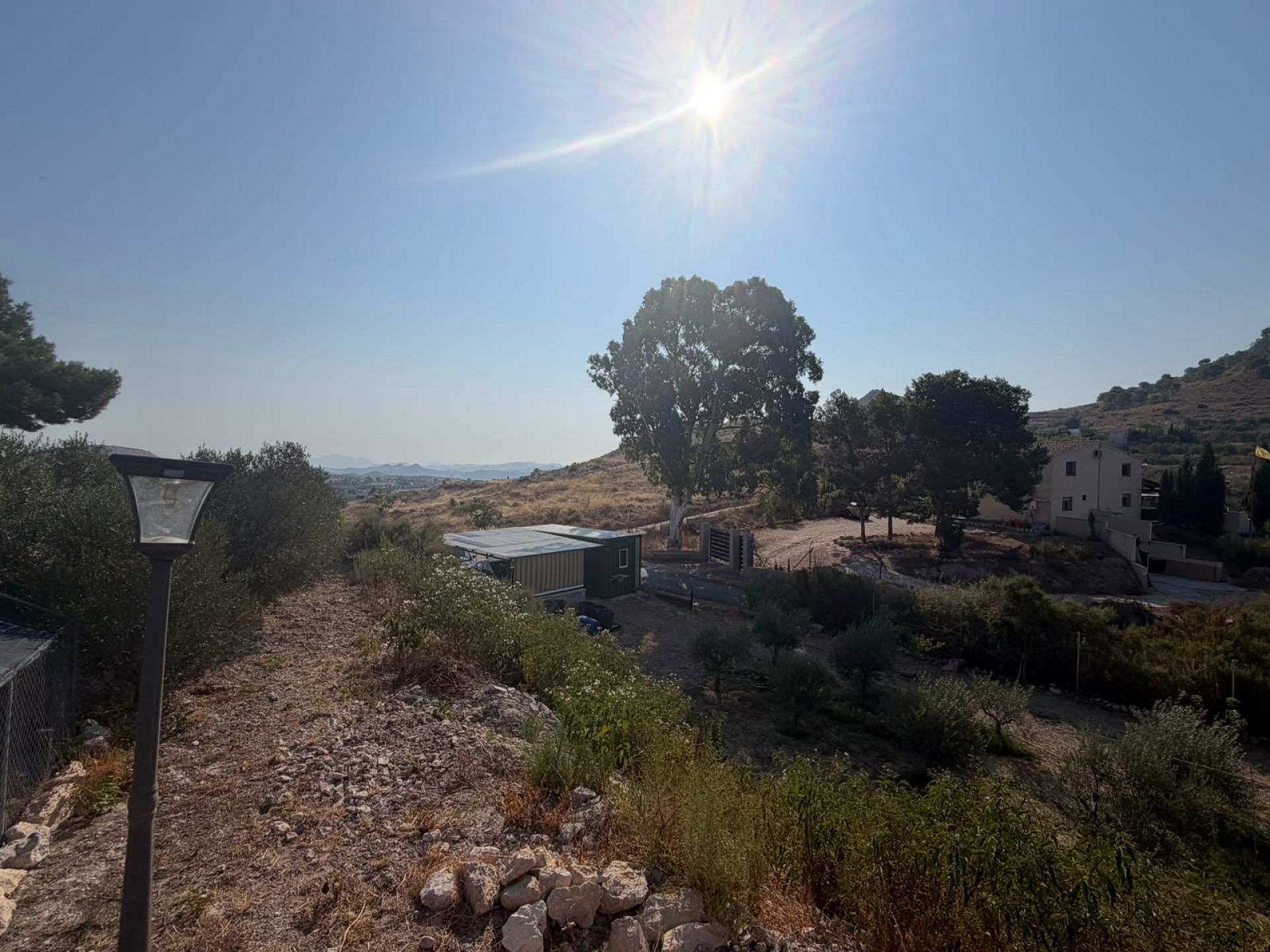 Resale - 6 Bedroom 3 Bathroom Country house in Aspe -  - Alicante