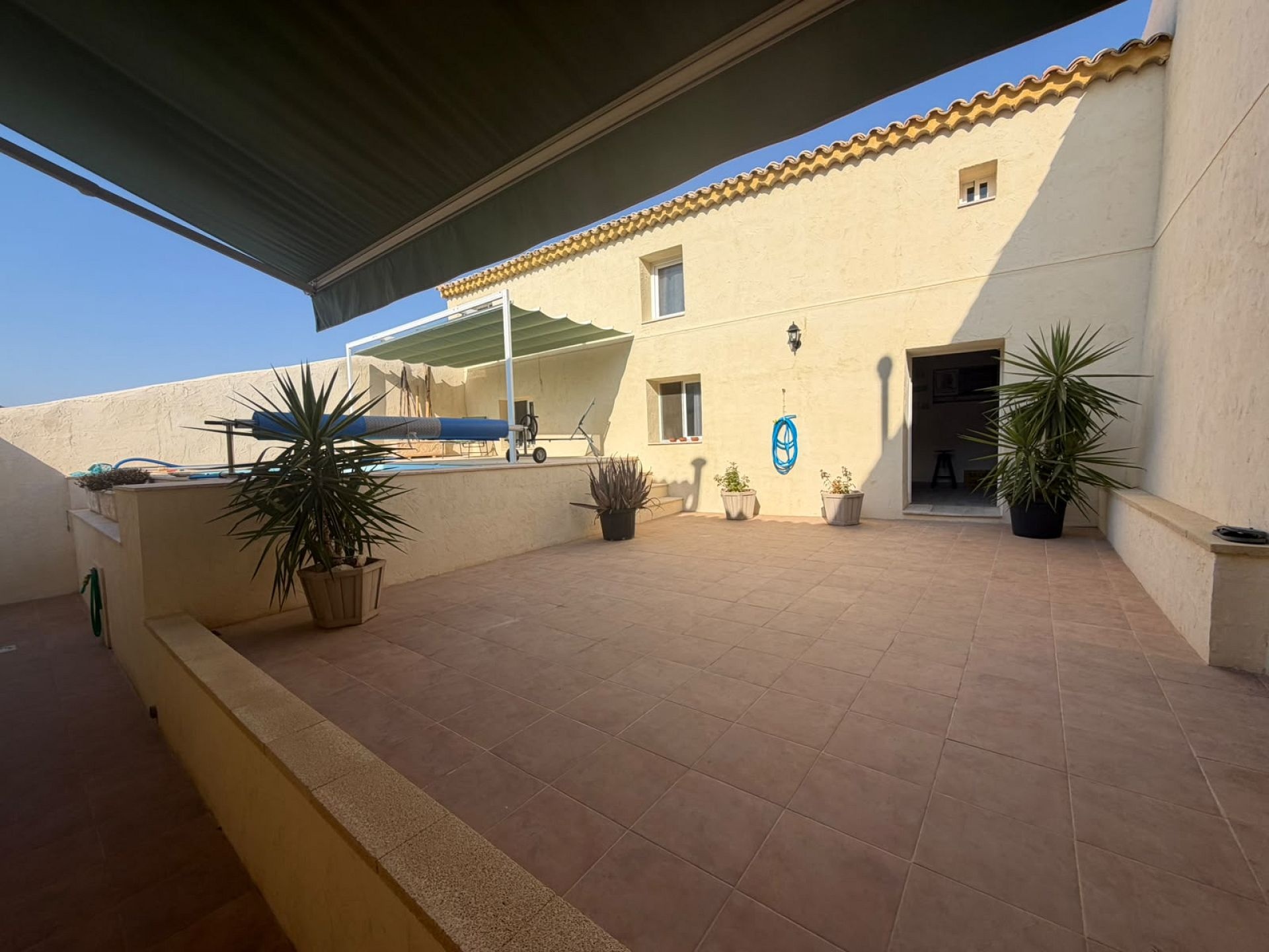 Resale - 6 Bedroom 3 Bathroom Country house in Aspe -  - Alicante