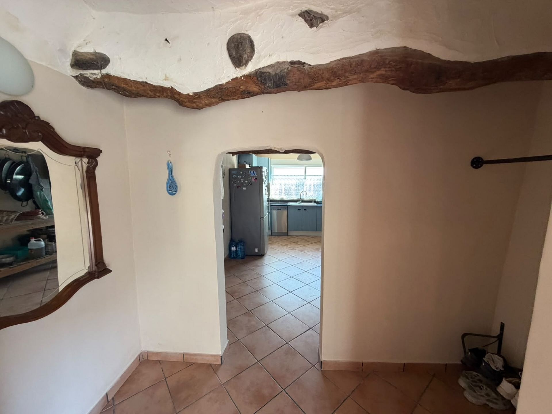Resale - 6 Bedroom 3 Bathroom Country house in Aspe -  - Alicante