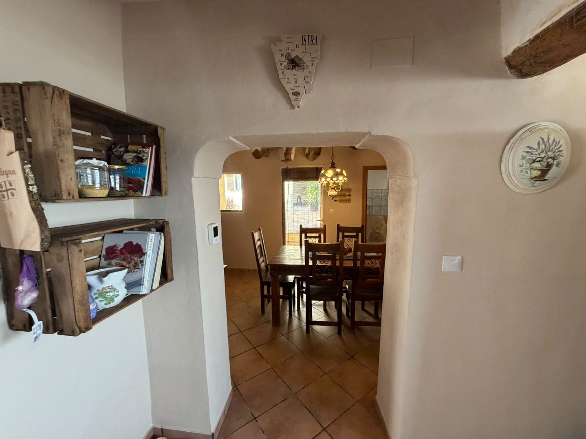 Resale - 6 Bedroom 3 Bathroom Country house in Aspe -  - Alicante