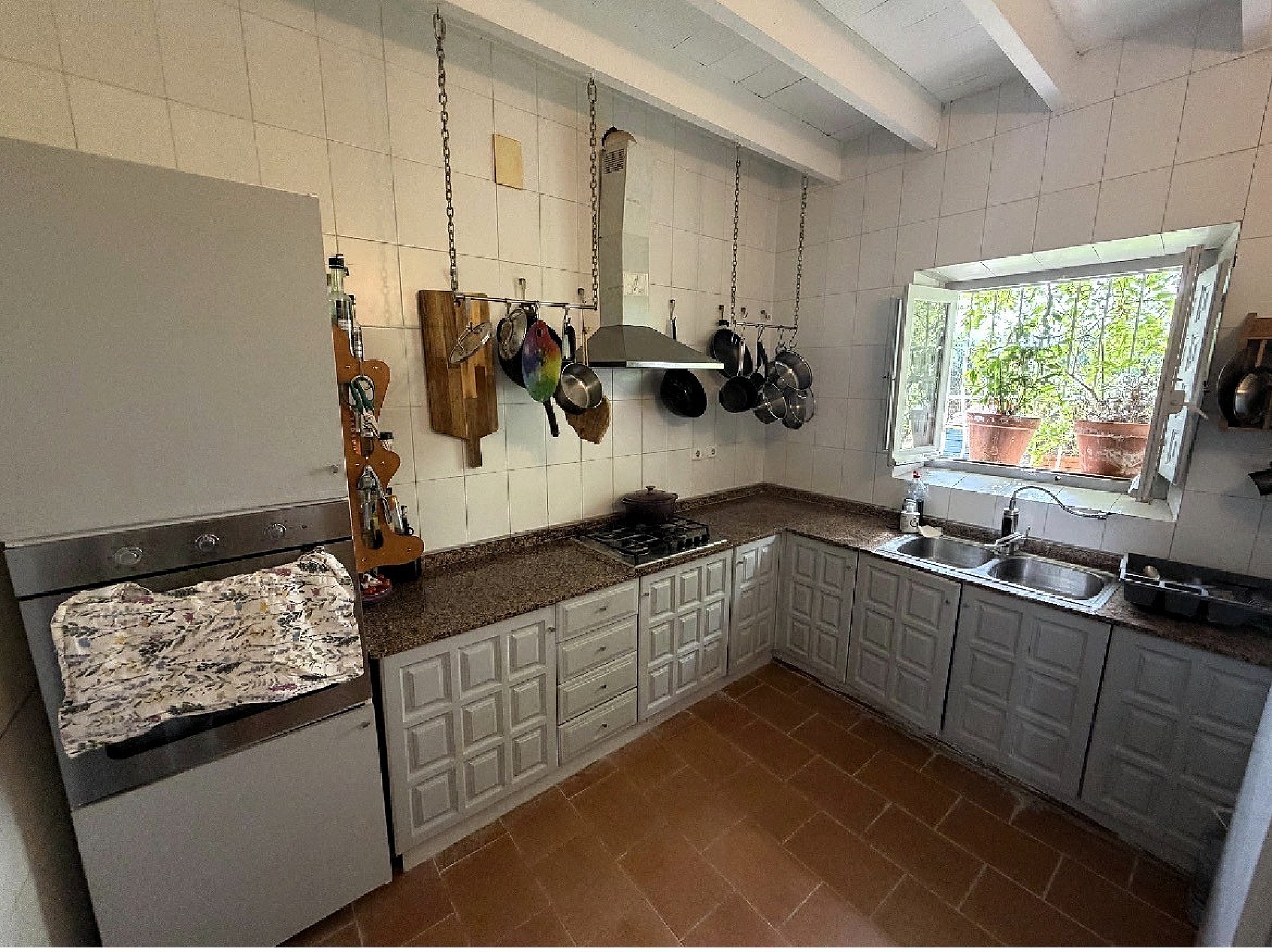Resale - 12 Bedroom 5 Bathroom Country house in Castalla -  - Alicante
