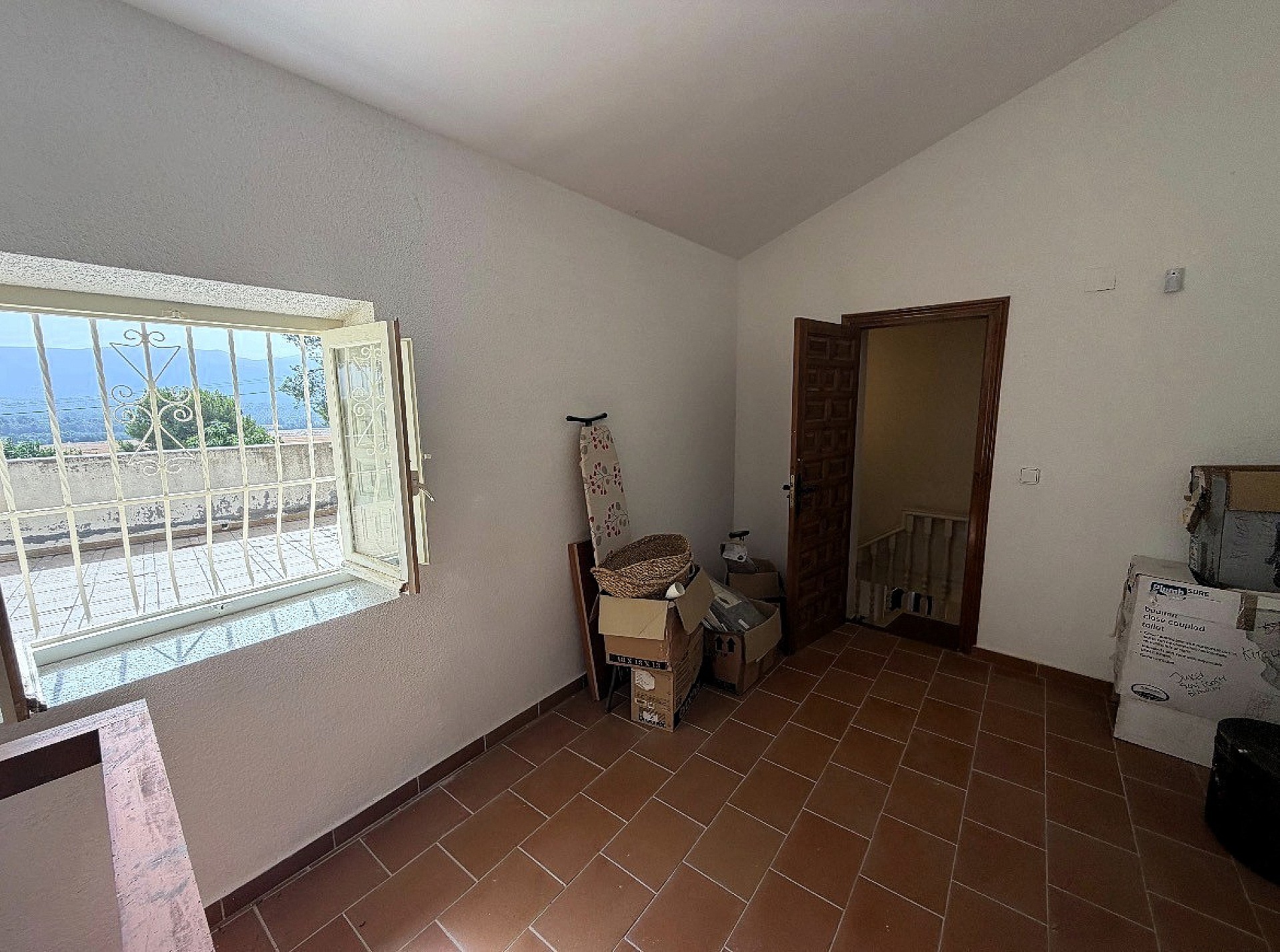Resale - 12 Bedroom 5 Bathroom Country house in Castalla -  - Alicante