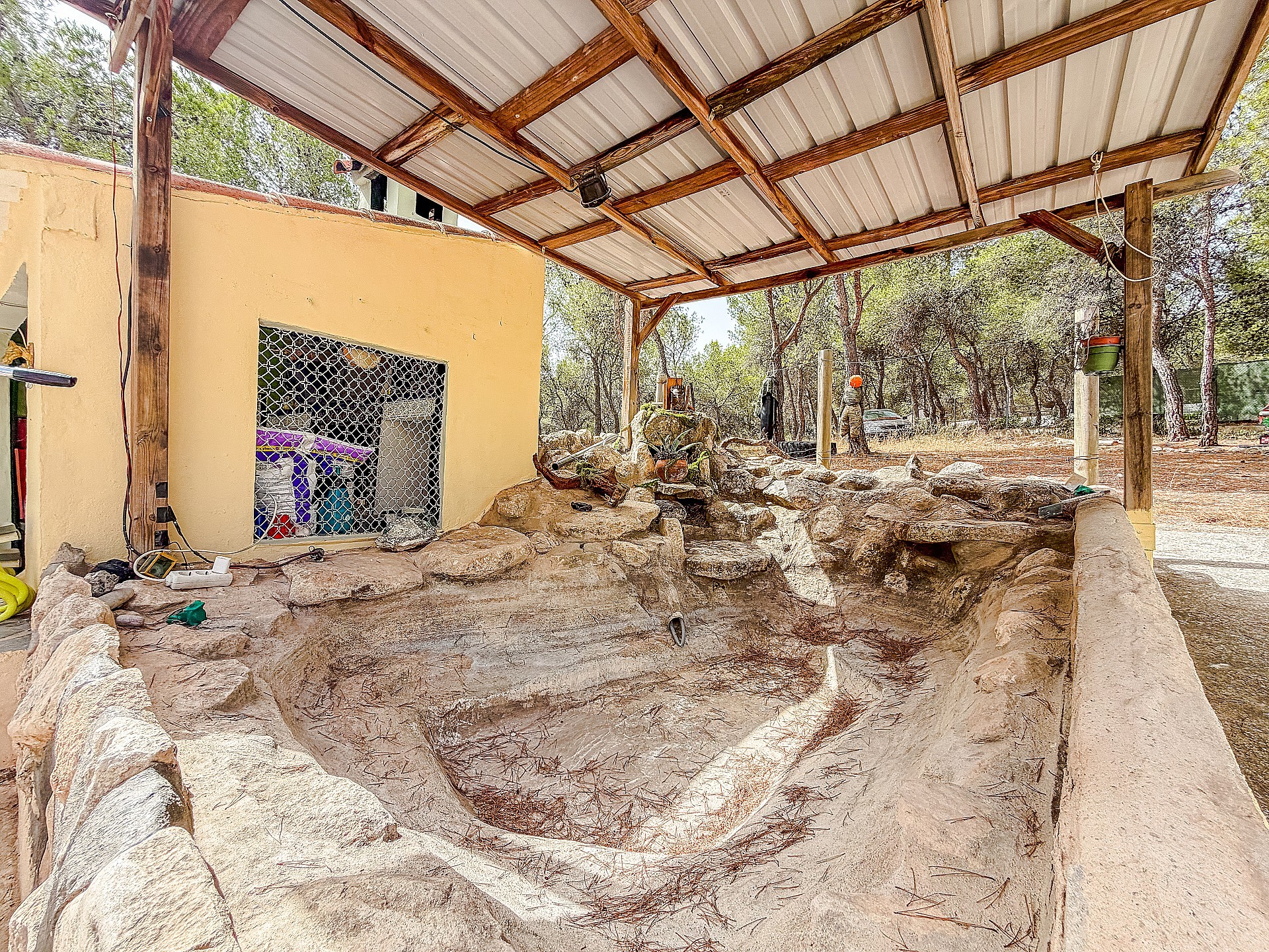 Resale - 2 Bedroom 1 Bathroom Finca in Castalla -  - Alicante