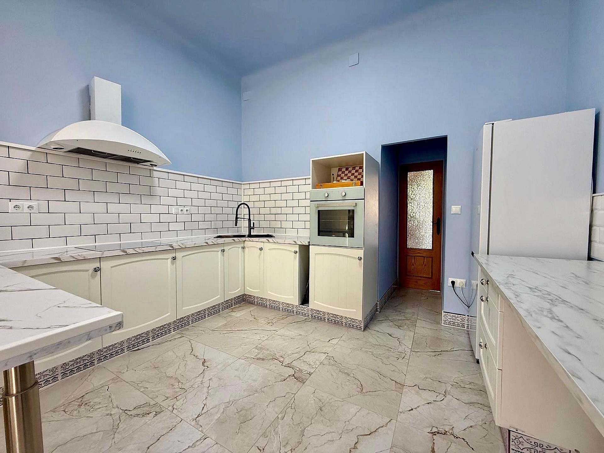 Resale - 2 Bedroom 2 Bathroom Apartment in Pinoso - , Pinoso, Alicante, Spain - Alicante