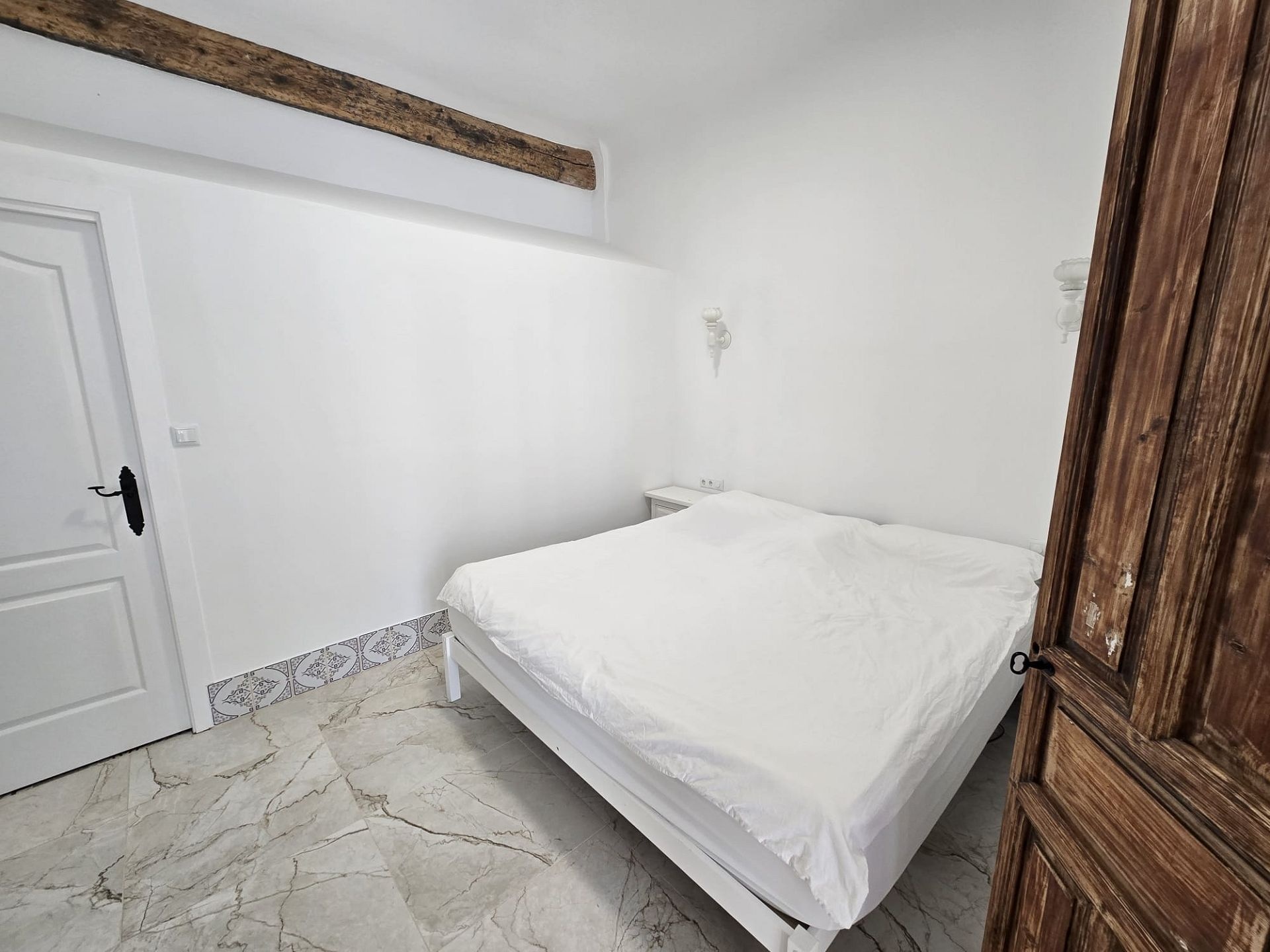 Resale - 2 Bedroom 3 Bathroom Apartment in Pinoso -  - Alicante