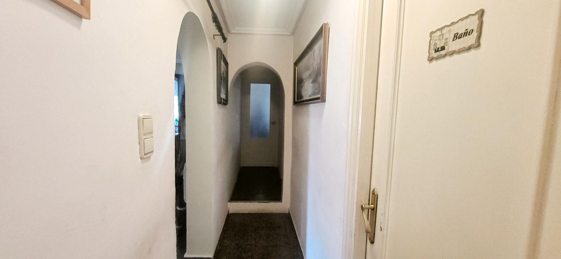 Resale - 4 Bedroom 2 Bathroom Villa in Hondón de las Nieves -  - Alicante