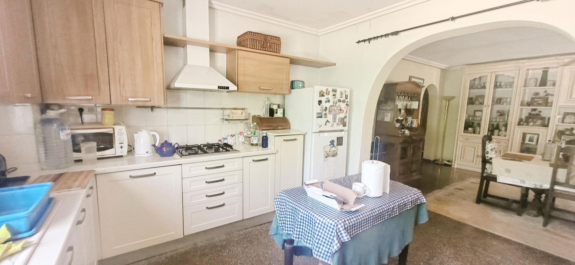 Resale - 4 Bedroom 2 Bathroom Villa in Hondón de las Nieves -  - Alicante