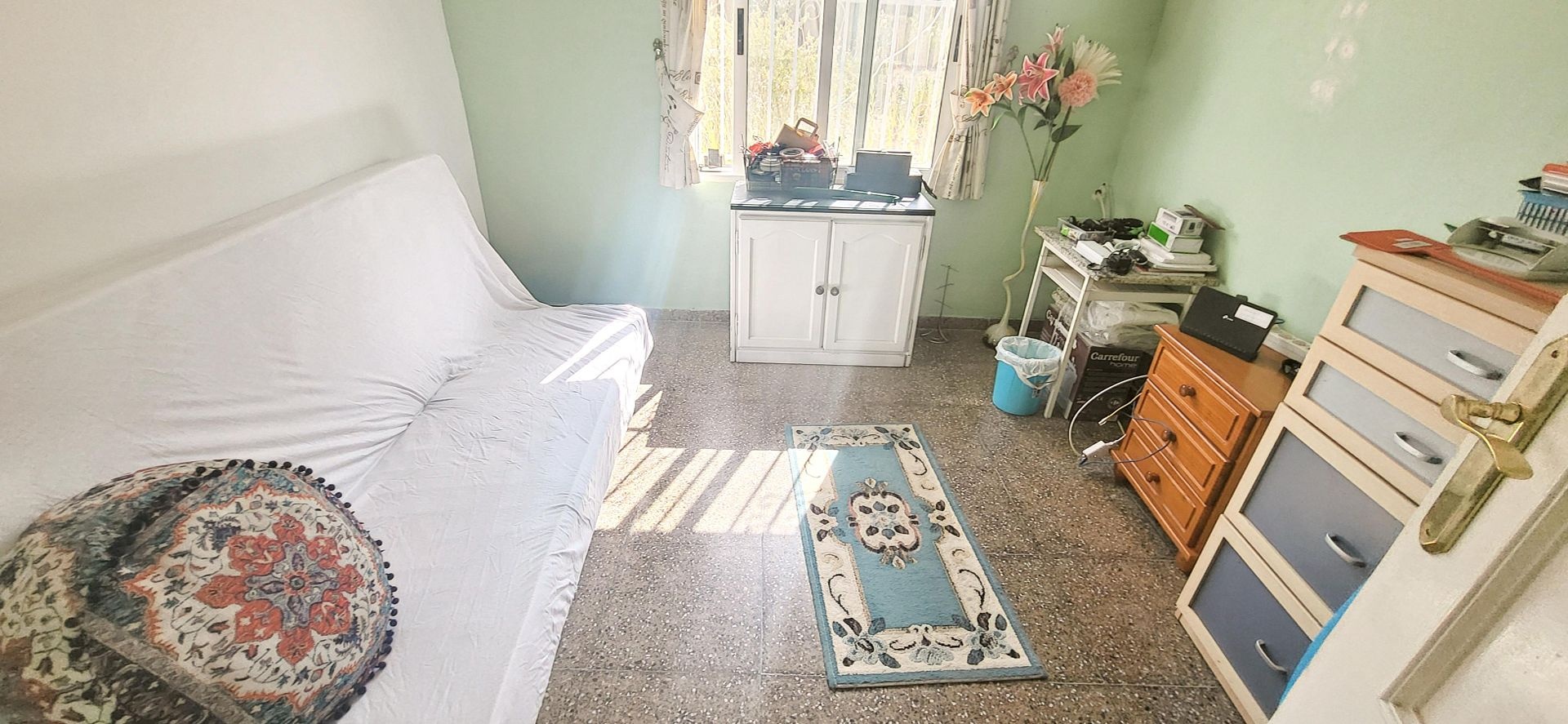 Resale - 4 Bedroom 2 Bathroom Villa in Hondón de las Nieves -  - Alicante
