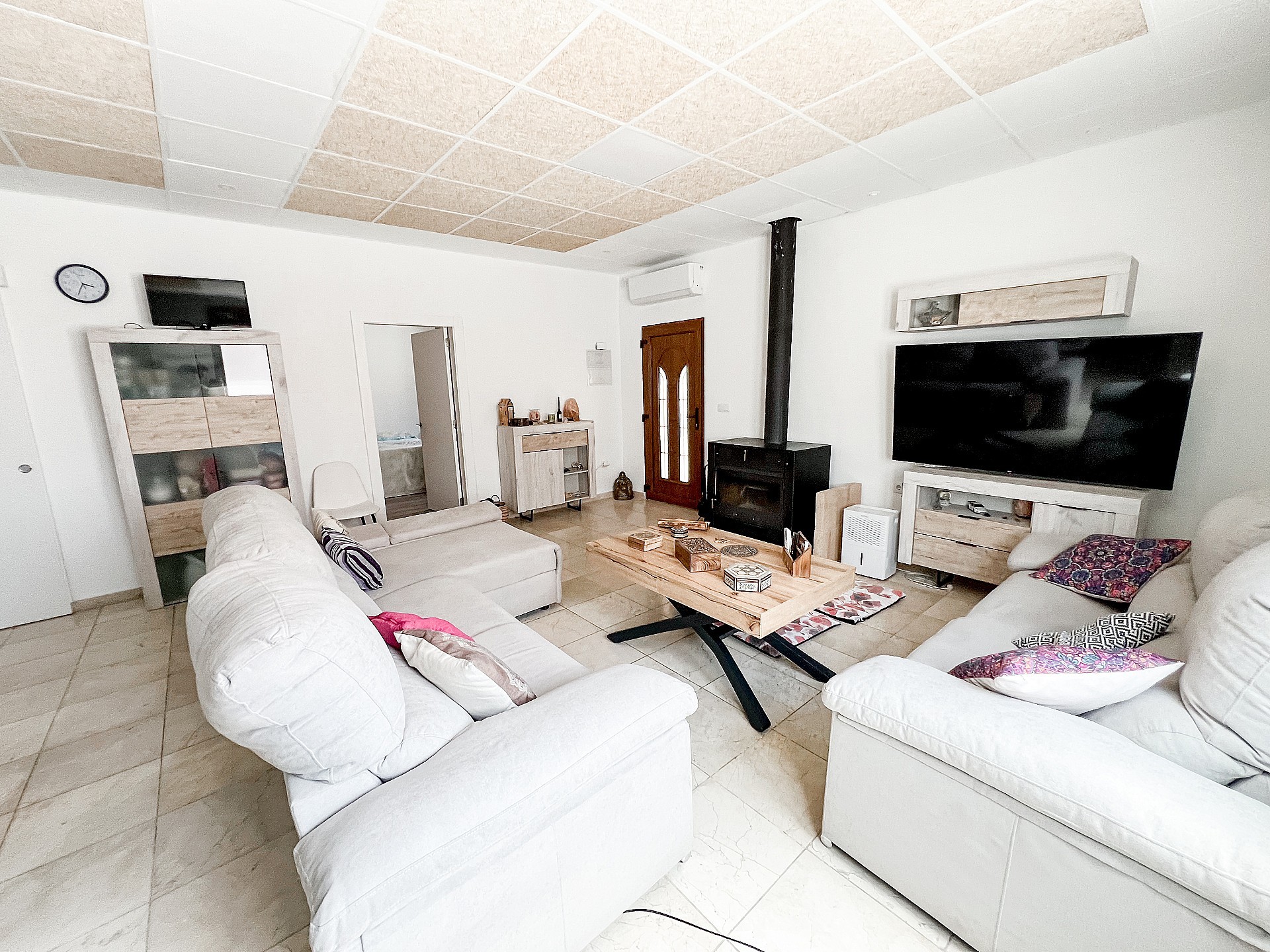 Resale - 3 Bedroom 2 Bathroom Townhouse in Pinoso - , Pinoso, Alicante, Spain - Alicante