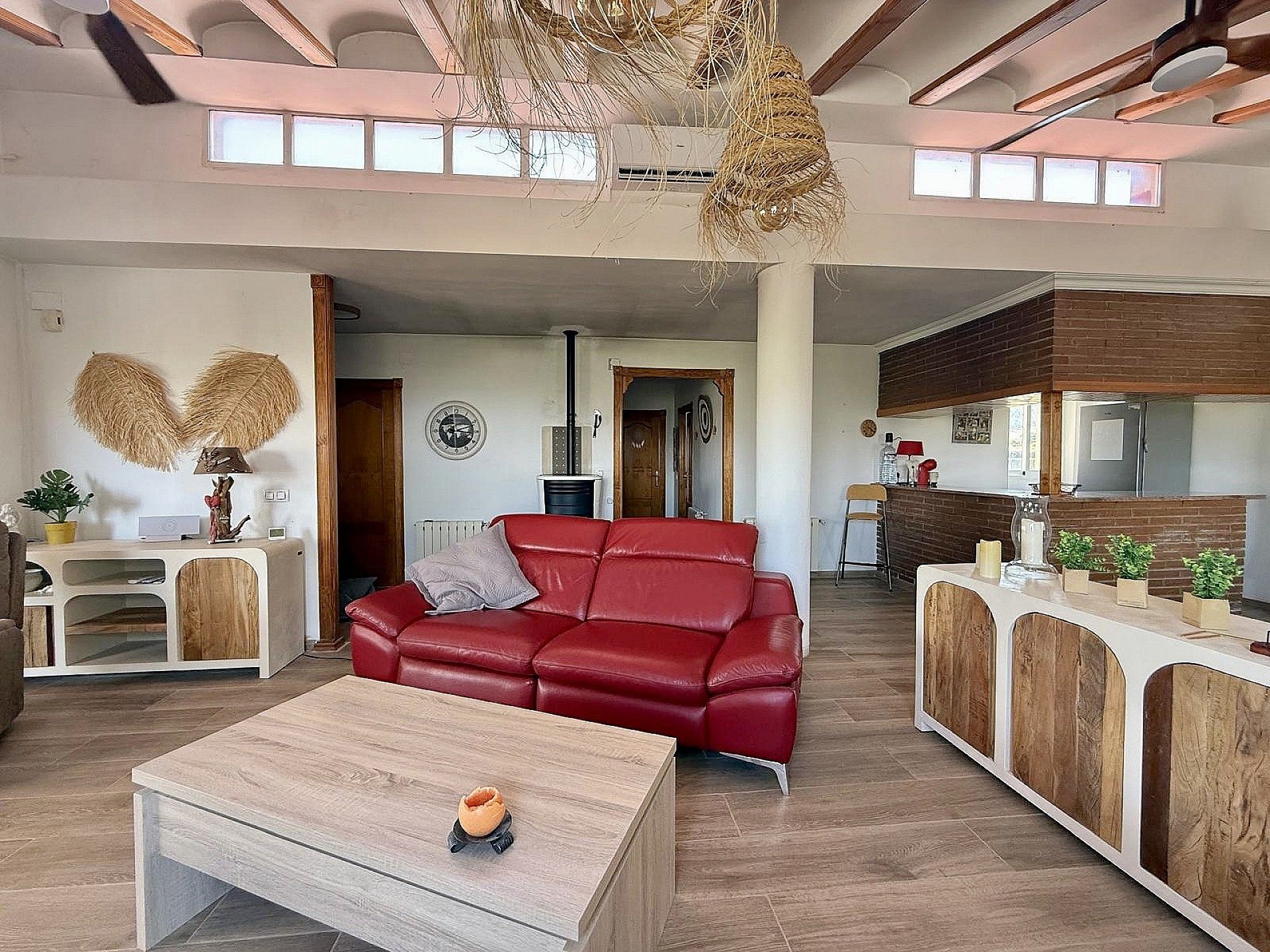 Resale - 4 Bedroom 3 Bathroom Country house in Villena -  - Alicante