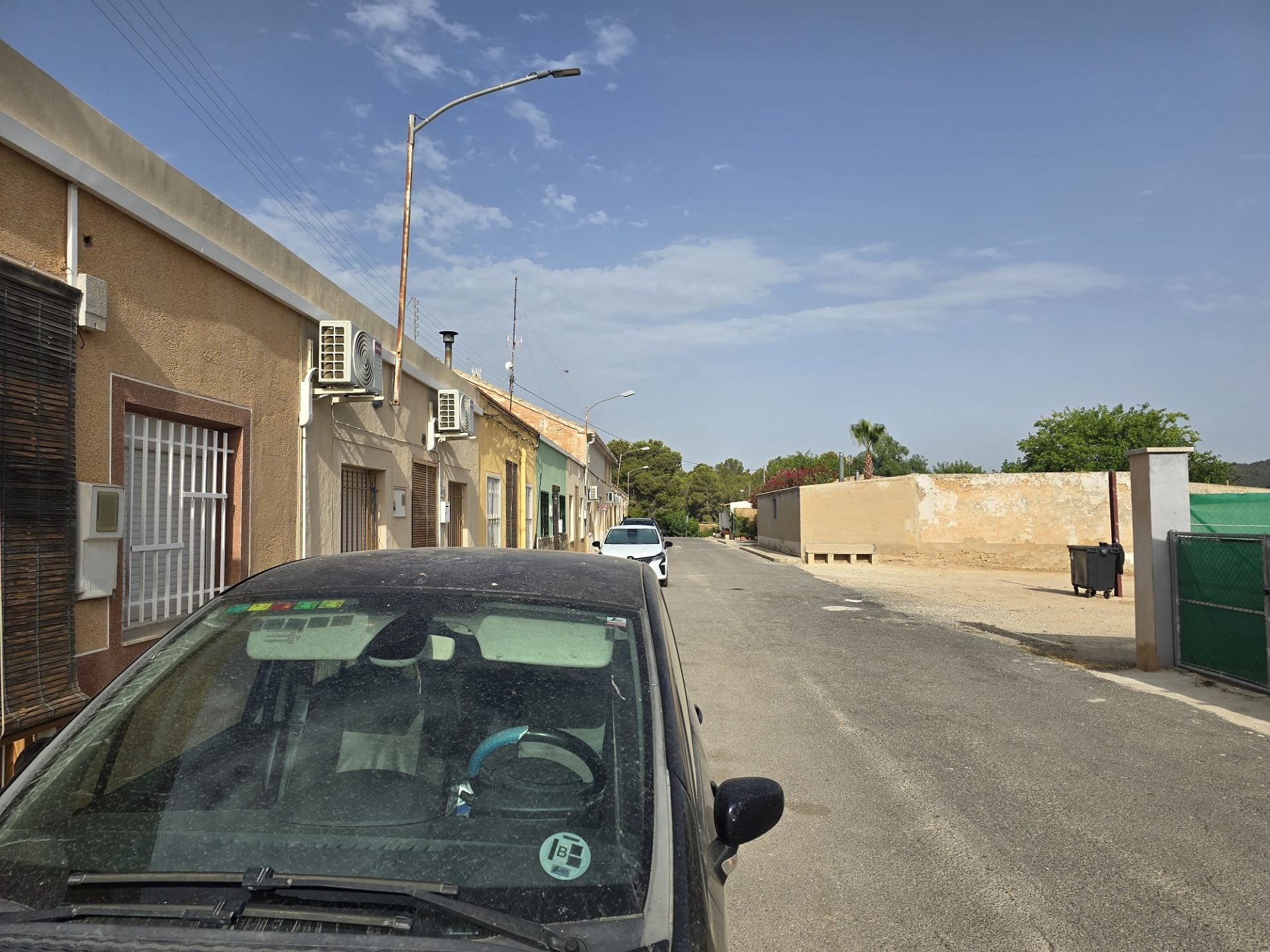 Resale - 3 Bedroom 2 Bathroom Townhouse in Pinoso -  - Alicante