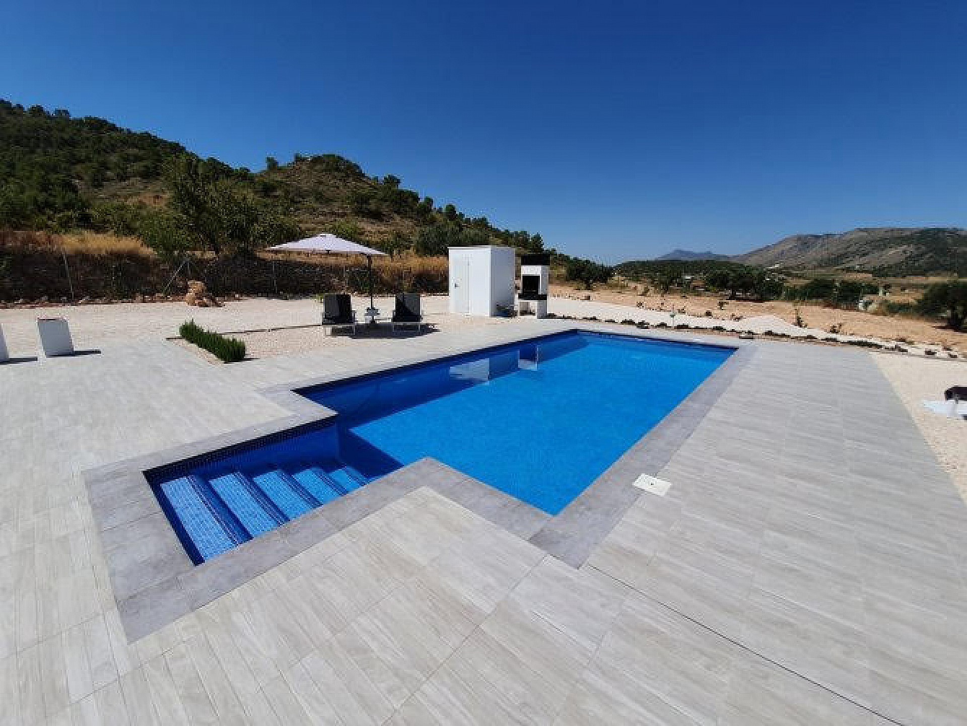 Resale - 3 Bedroom 3 Bathroom Villa in Macisvenda -  - Murcia