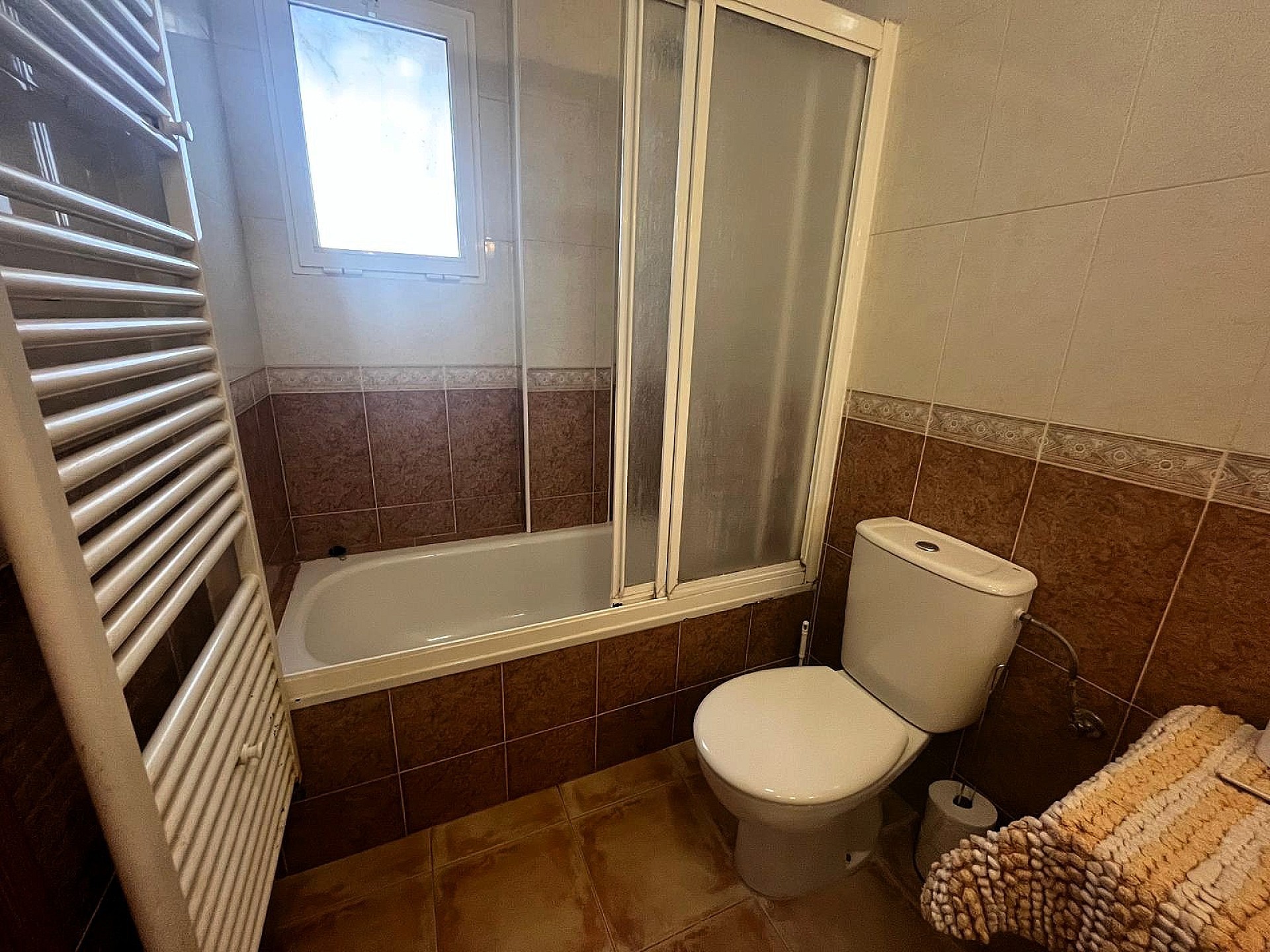 Resale - 3 Bedroom 2 Bathroom Villa in Castalla -  - Alicante