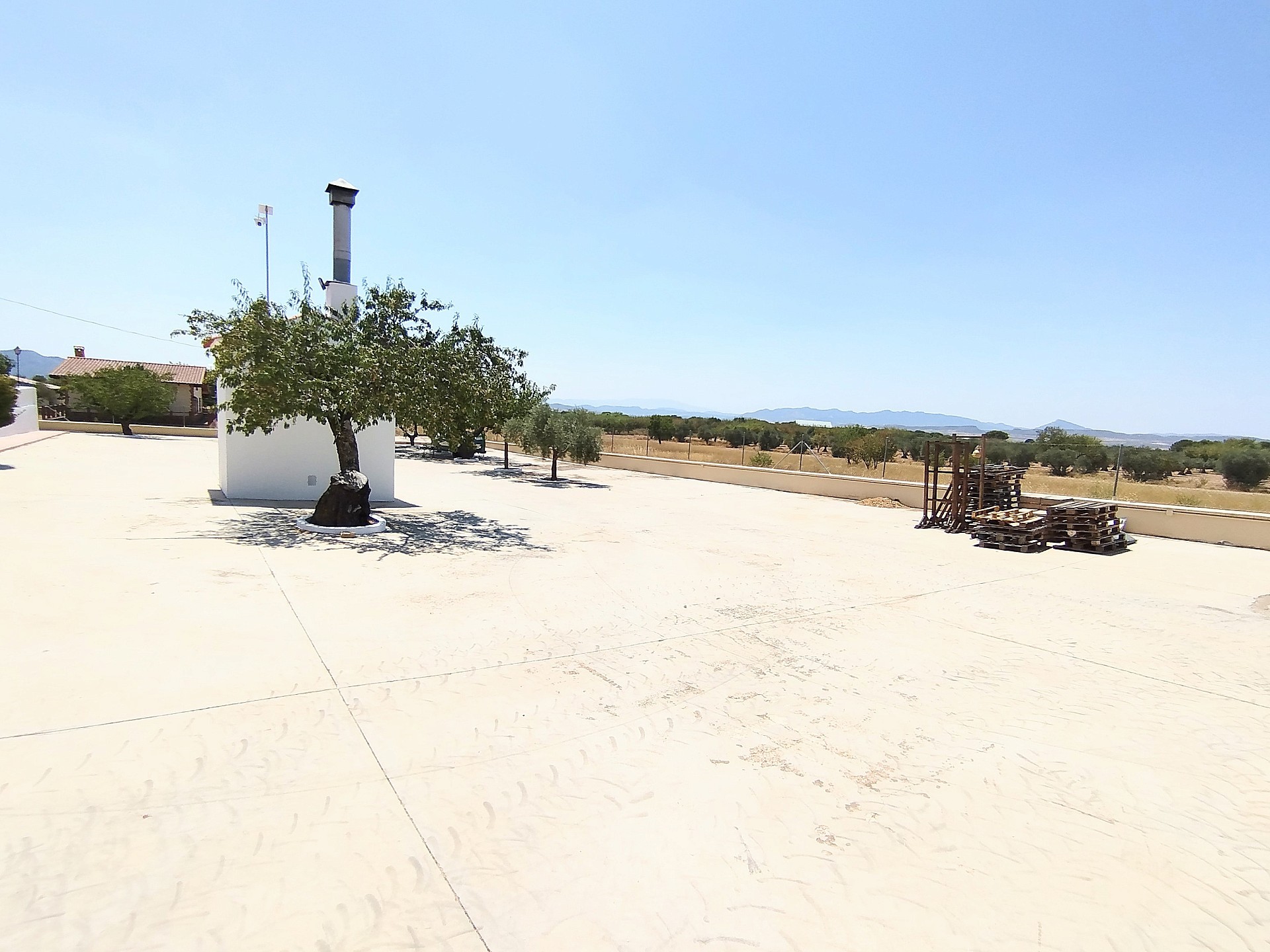 Resale - 4 Bedroom 1 Bathroom Country house in Yecla - , Yecla, Murcia, Spain - Murcia