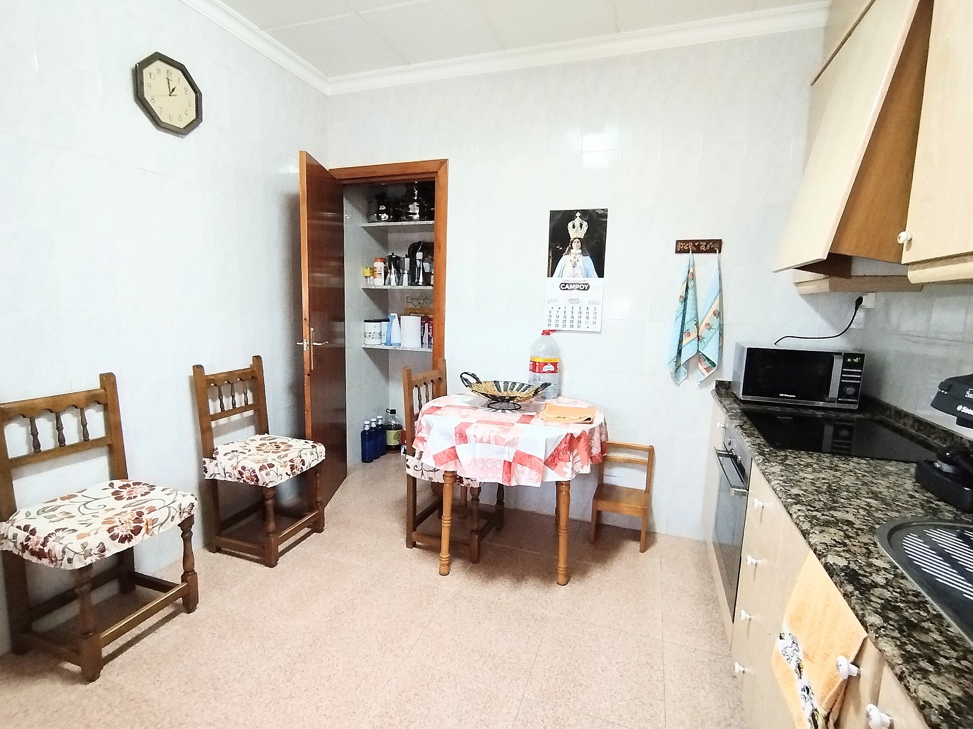 Resale - 4 Bedroom 1 Bathroom Country house in Yecla - , Yecla, Murcia, Spain - Murcia