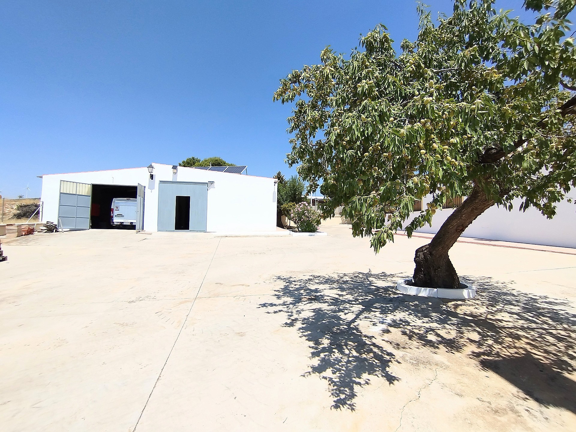 Resale - 4 Bedroom 1 Bathroom Country house in Yecla - , Yecla, Murcia, Spain - Murcia