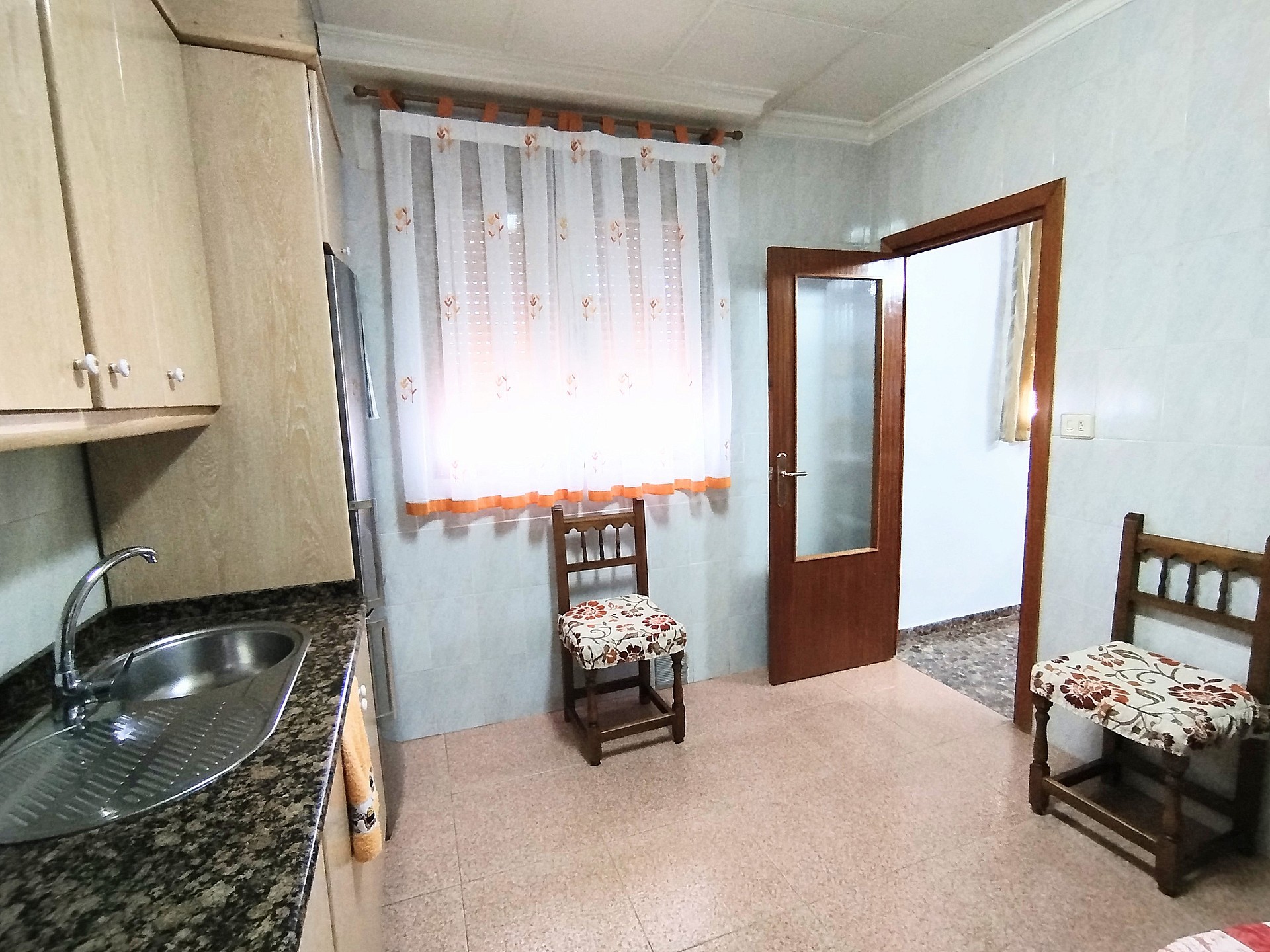 Resale - 4 Bedroom 1 Bathroom Country house in Yecla - , Yecla, Murcia, Spain - Murcia