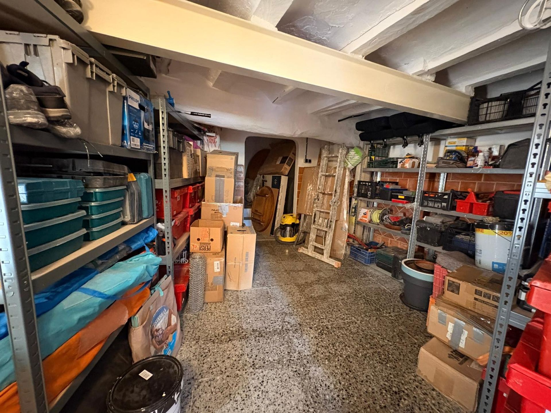 Resale - 4 Bedroom 3 Bathroom Townhouse in Biar -  - Alicante