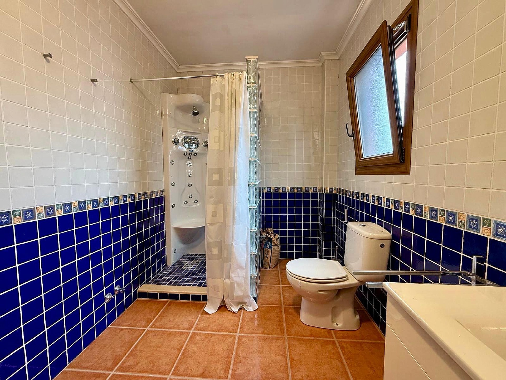 Resale - 3 Bedroom 3 Bathroom Townhouse in Pinoso - , Pinoso, Alicante, Spain - Alicante