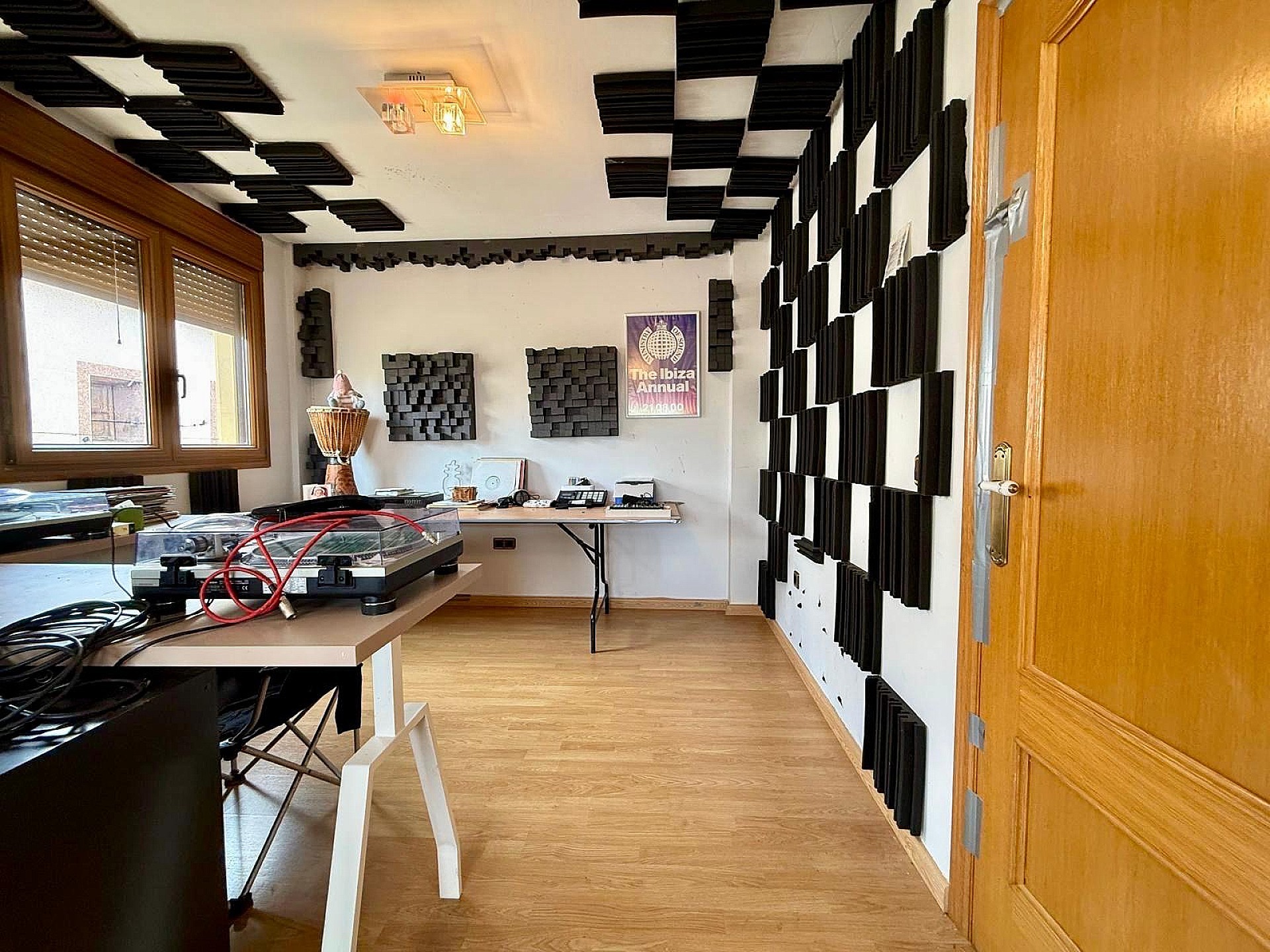 Resale - 3 Bedroom 3 Bathroom Townhouse in Pinoso - , Pinoso, Alicante, Spain - Alicante