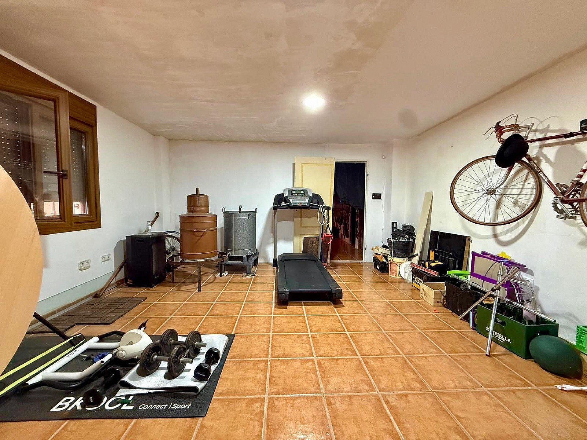 Resale - 3 Bedroom 3 Bathroom Townhouse in Pinoso - , Pinoso, Alicante, Spain - Alicante