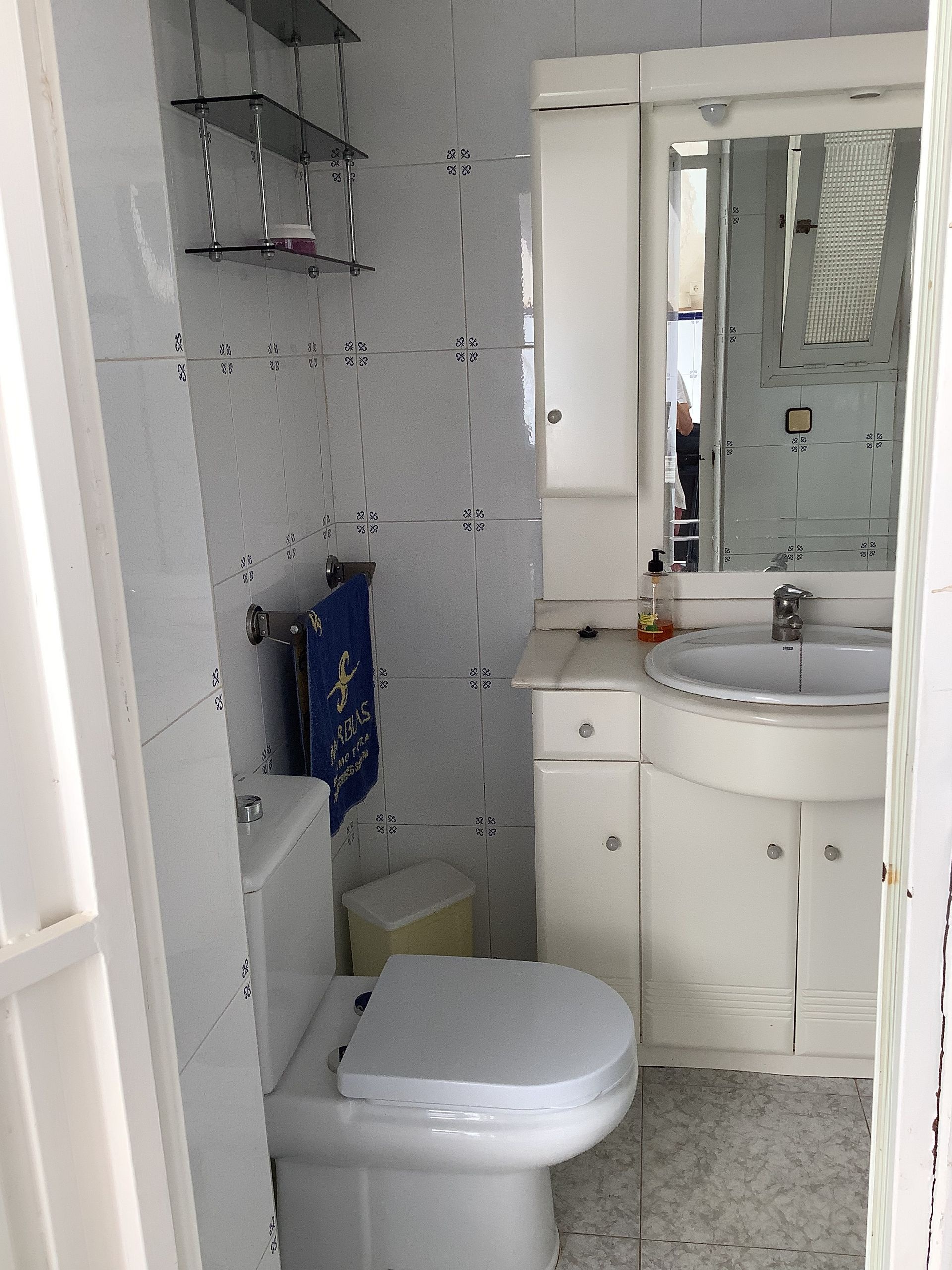 Resale - 4 Bedroom 2 Bathroom Townhouse in Hondón de las Nieves - , Hondón de las Nieves, Alicante, Spain - Alicante