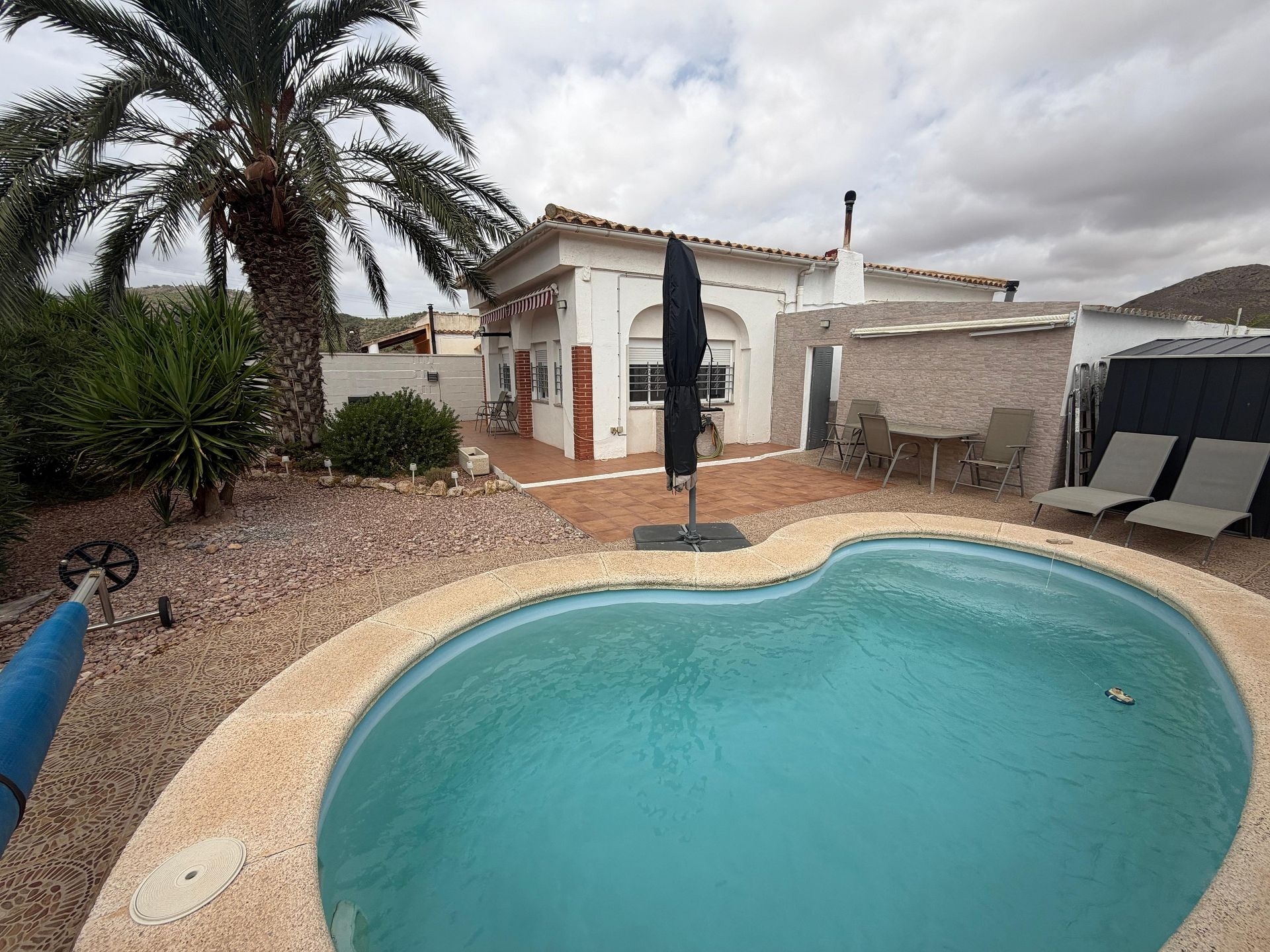 Resale - 3 Bedroom 1 Bathroom Villa in Cañada de la Leña -  - Murcia