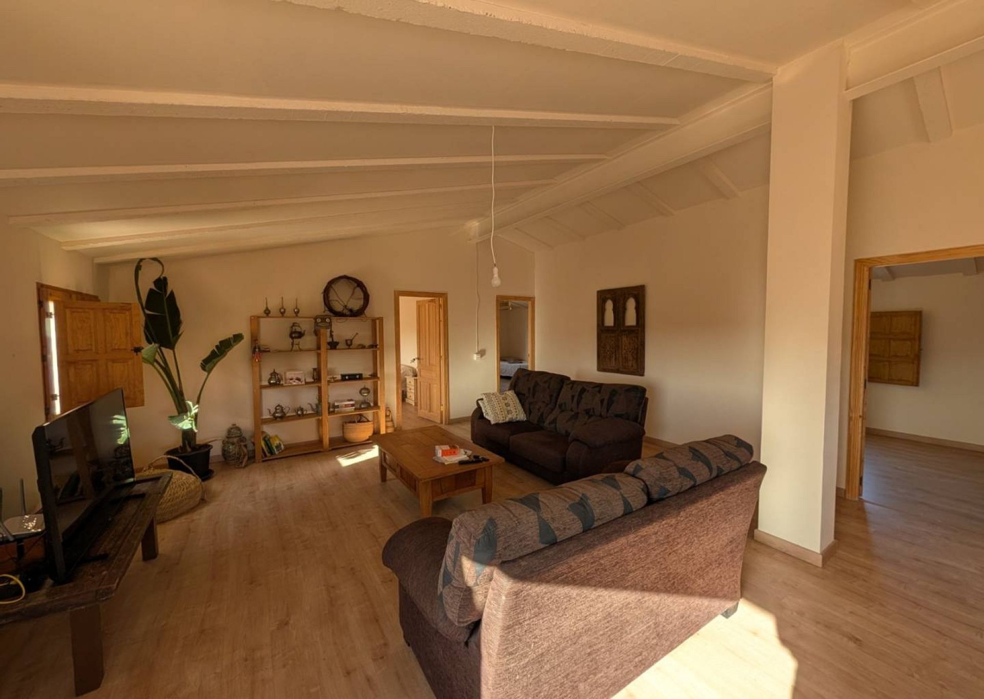 Resale - 3 Bedroom 2 Bathroom Country house in Salinas -  - Alicante