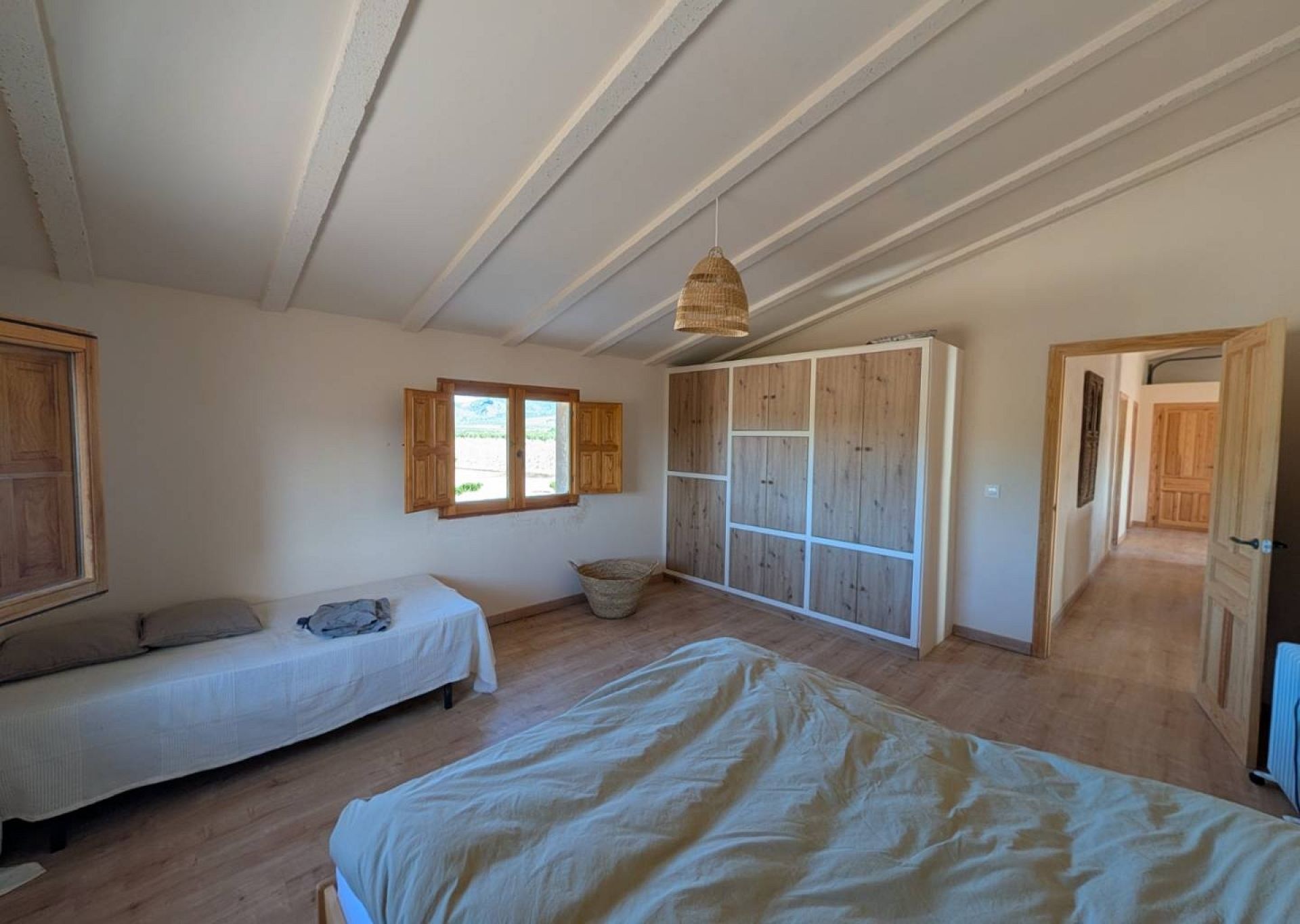 Resale - 3 Bedroom 2 Bathroom Country house in Salinas -  - Alicante