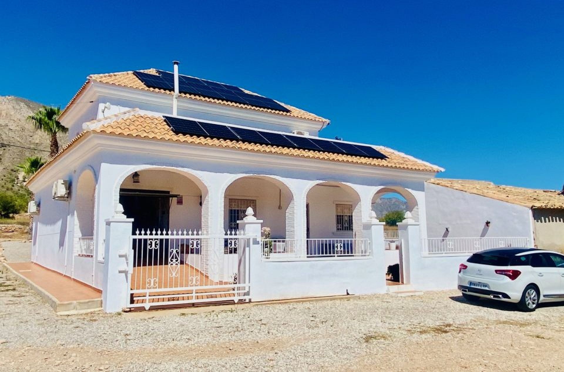 Resale - 3 Bedroom 2 Bathroom Villa in Macisvenda -  - Murcia