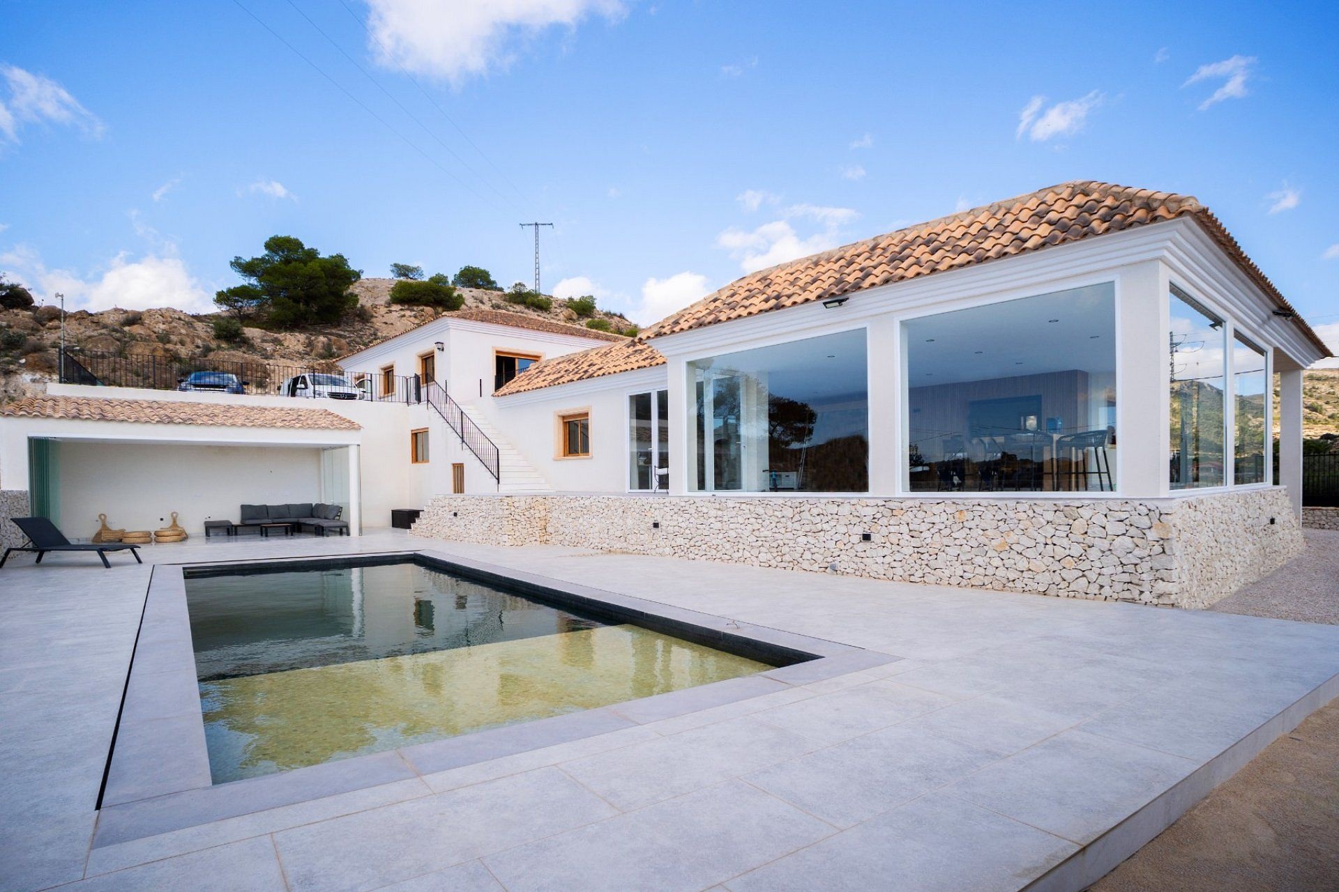 Resale - 5 Bedroom 5 Bathroom Villa in Fortuna -  - Murcia