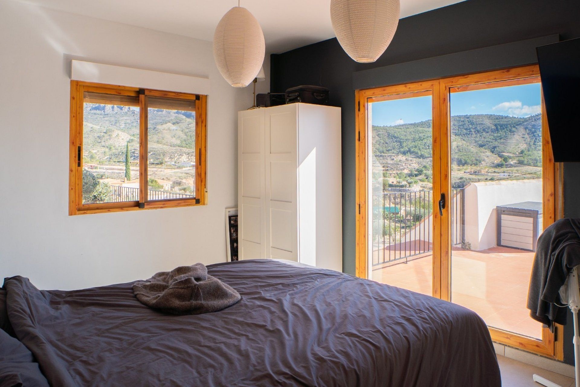 Resale - 5 Bedroom 5 Bathroom Villa in Fortuna -  - Murcia