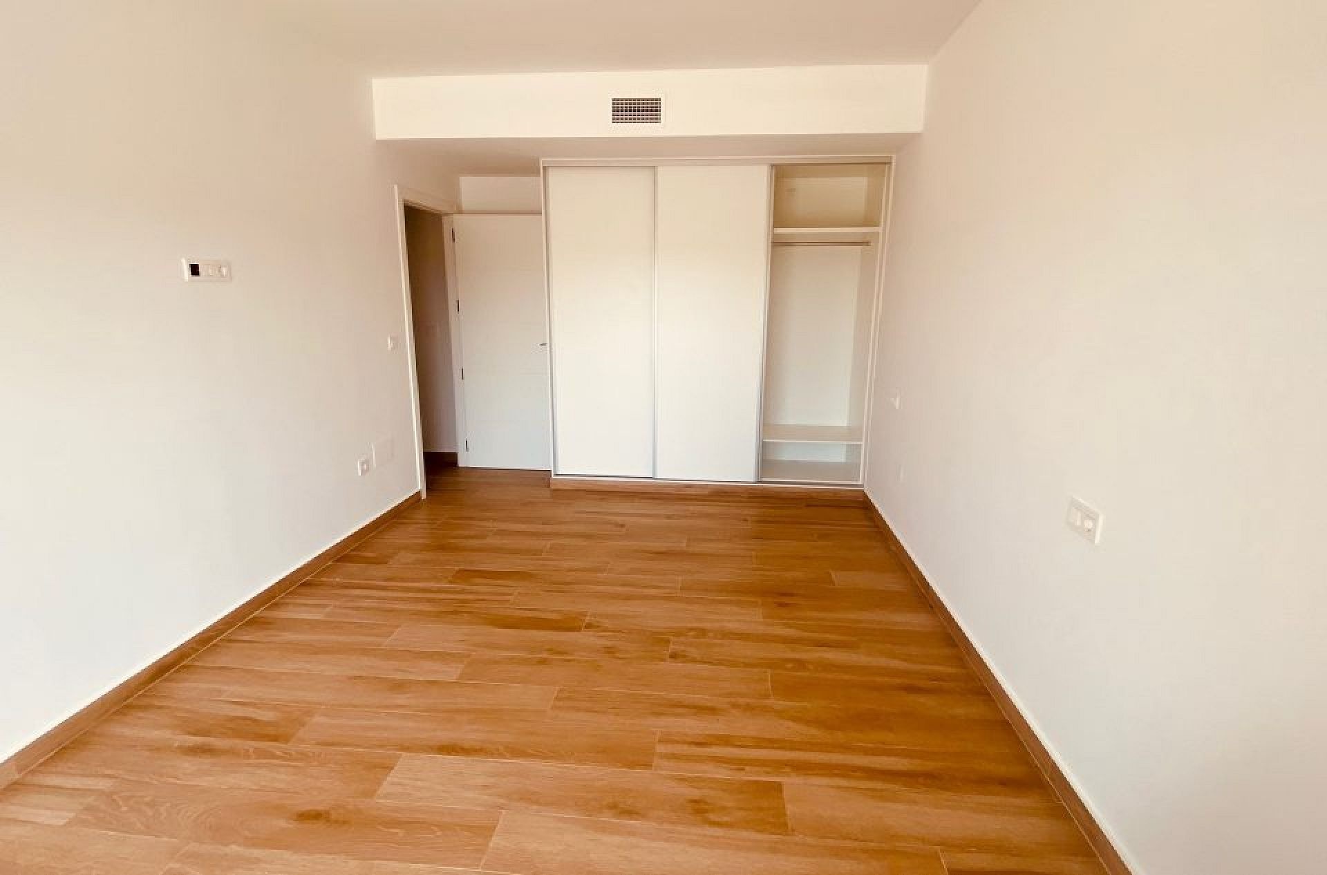 Resale - 3 Bedroom 2 Bathroom Villa in Macisvenda -  - Murcia