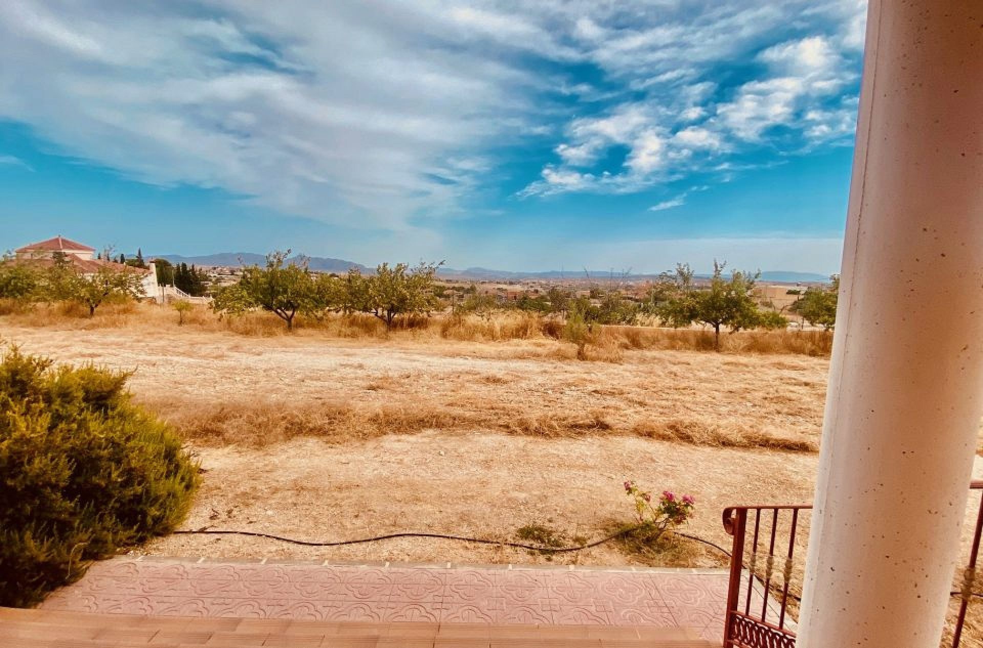 Resale - 4 Bedroom 2 Bathroom Villa in Fortuna -  - Murcia