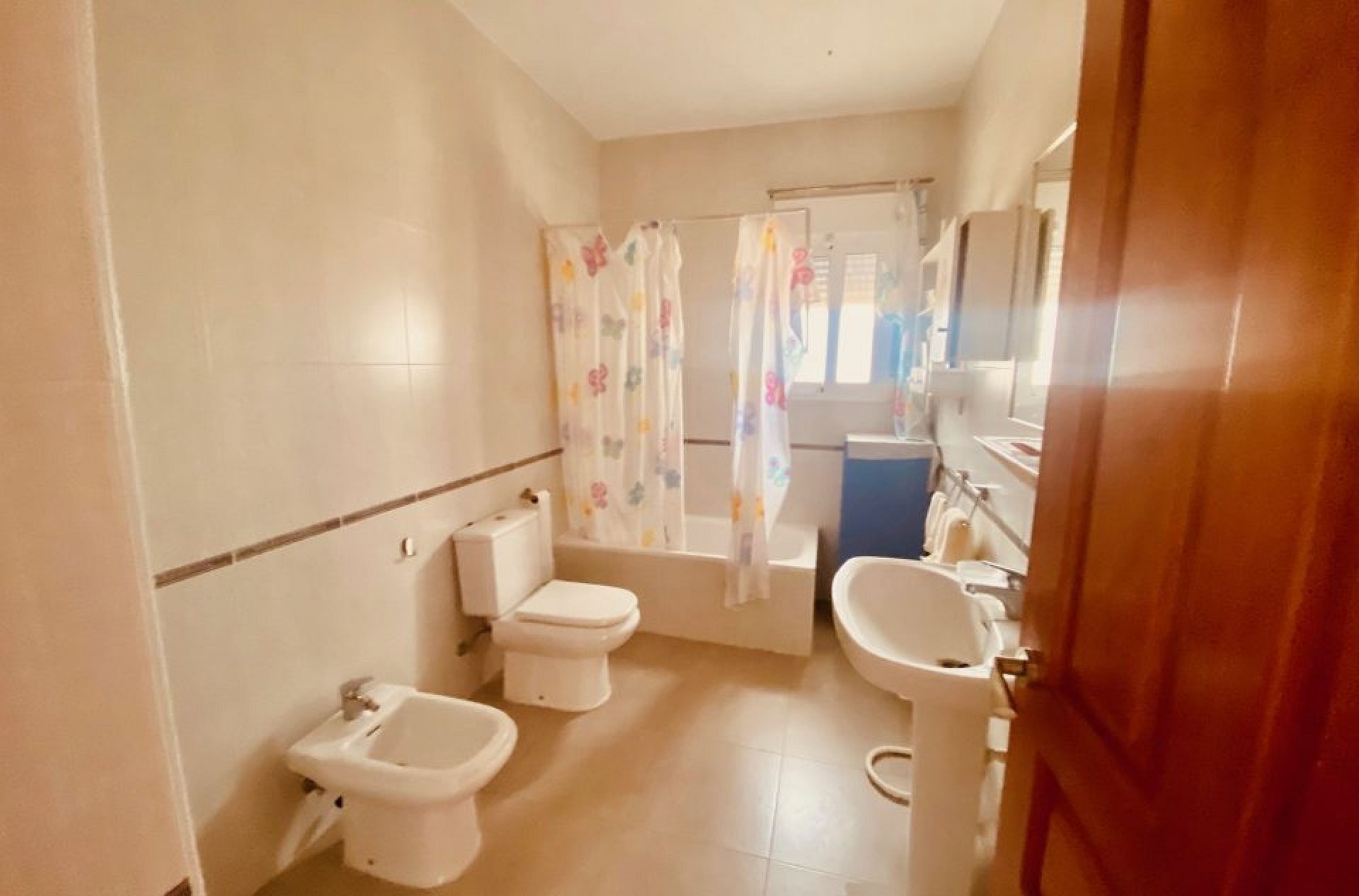 Resale - 4 Bedroom 2 Bathroom Villa in Fortuna -  - Murcia