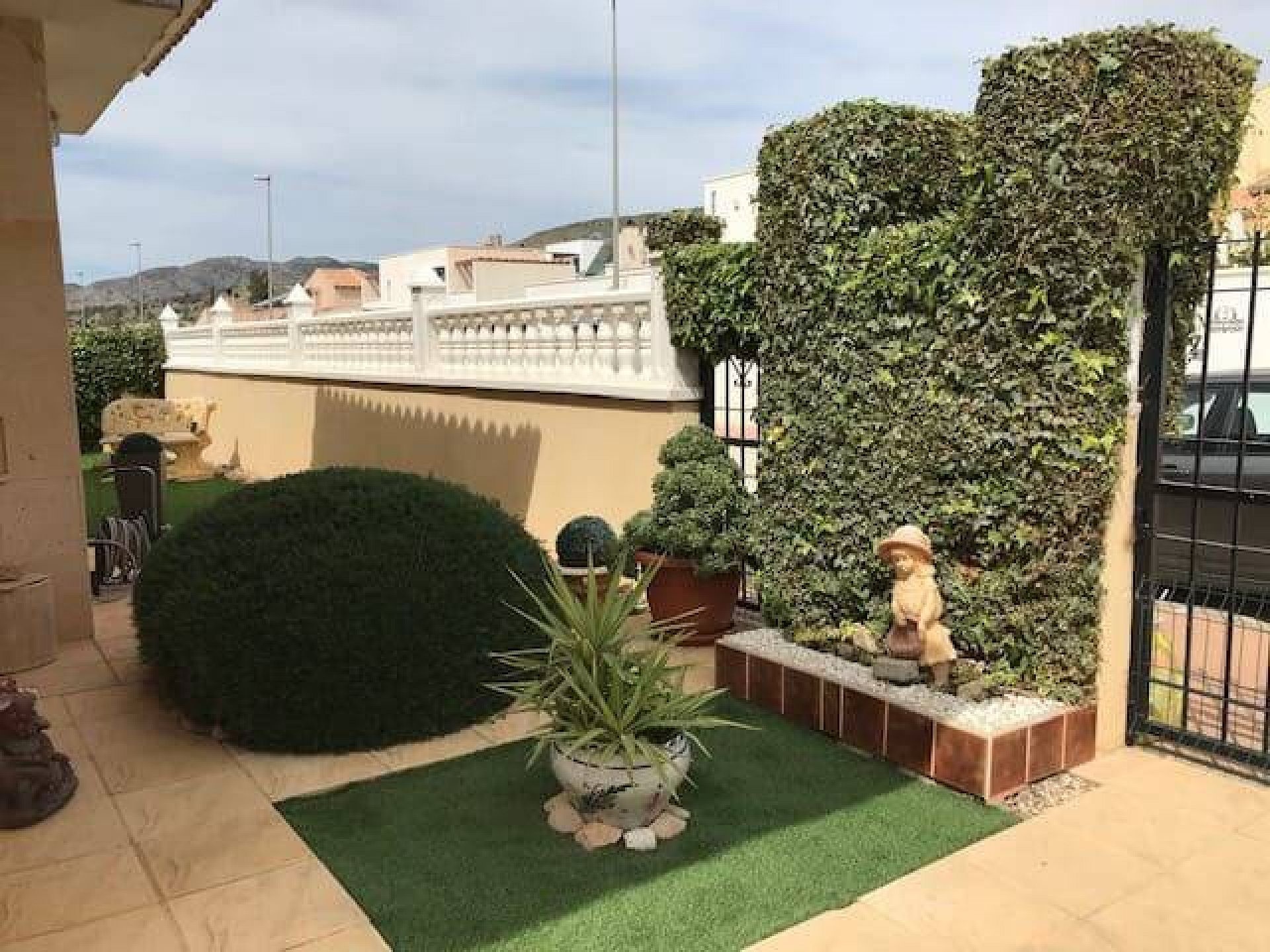Resale - 3 Bedroom 2 Bathroom Villa in Fortuna -  - Murcia