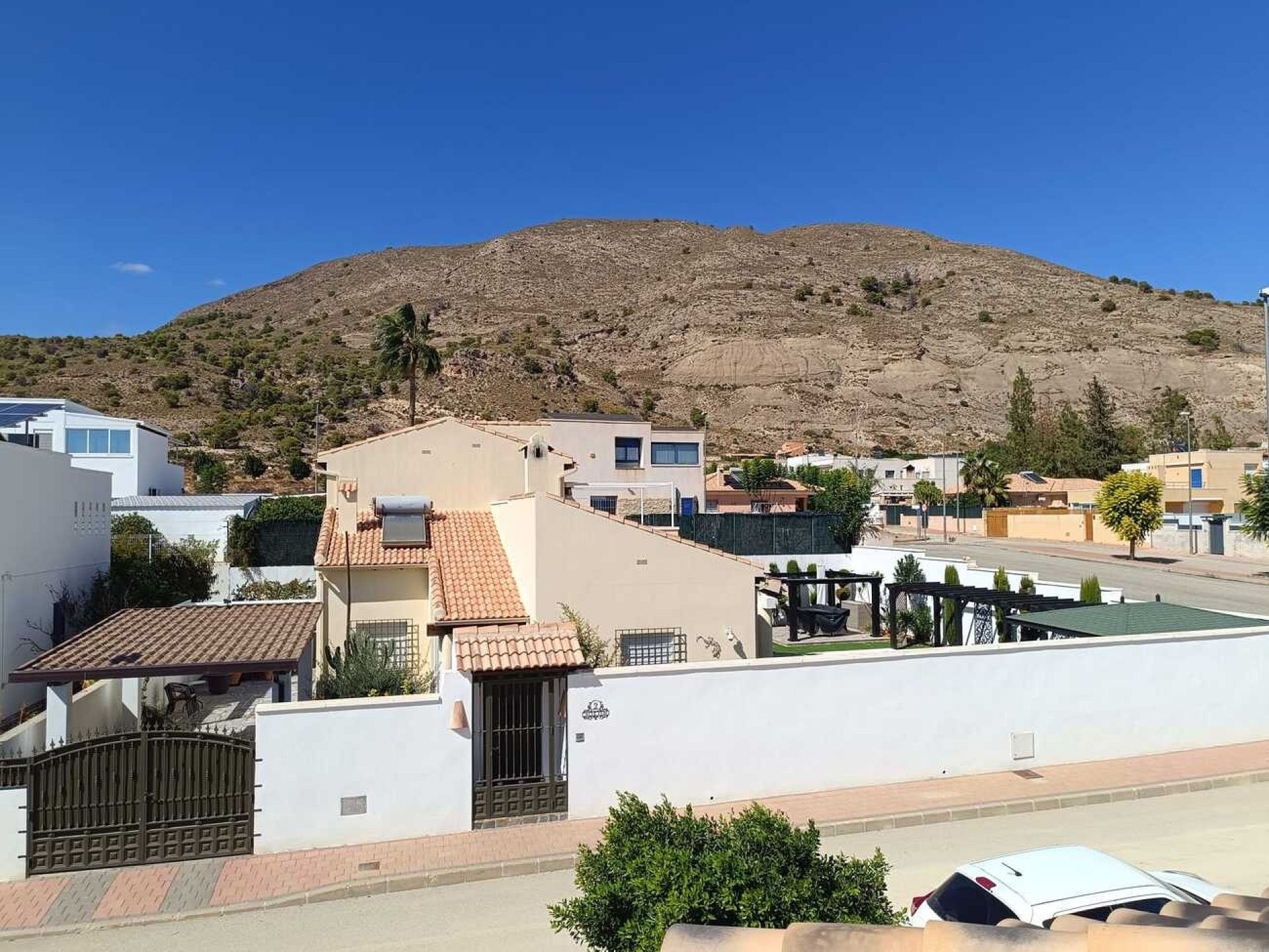 Resale - 3 Bedroom 2 Bathroom Villa in Fortuna -  - Murcia