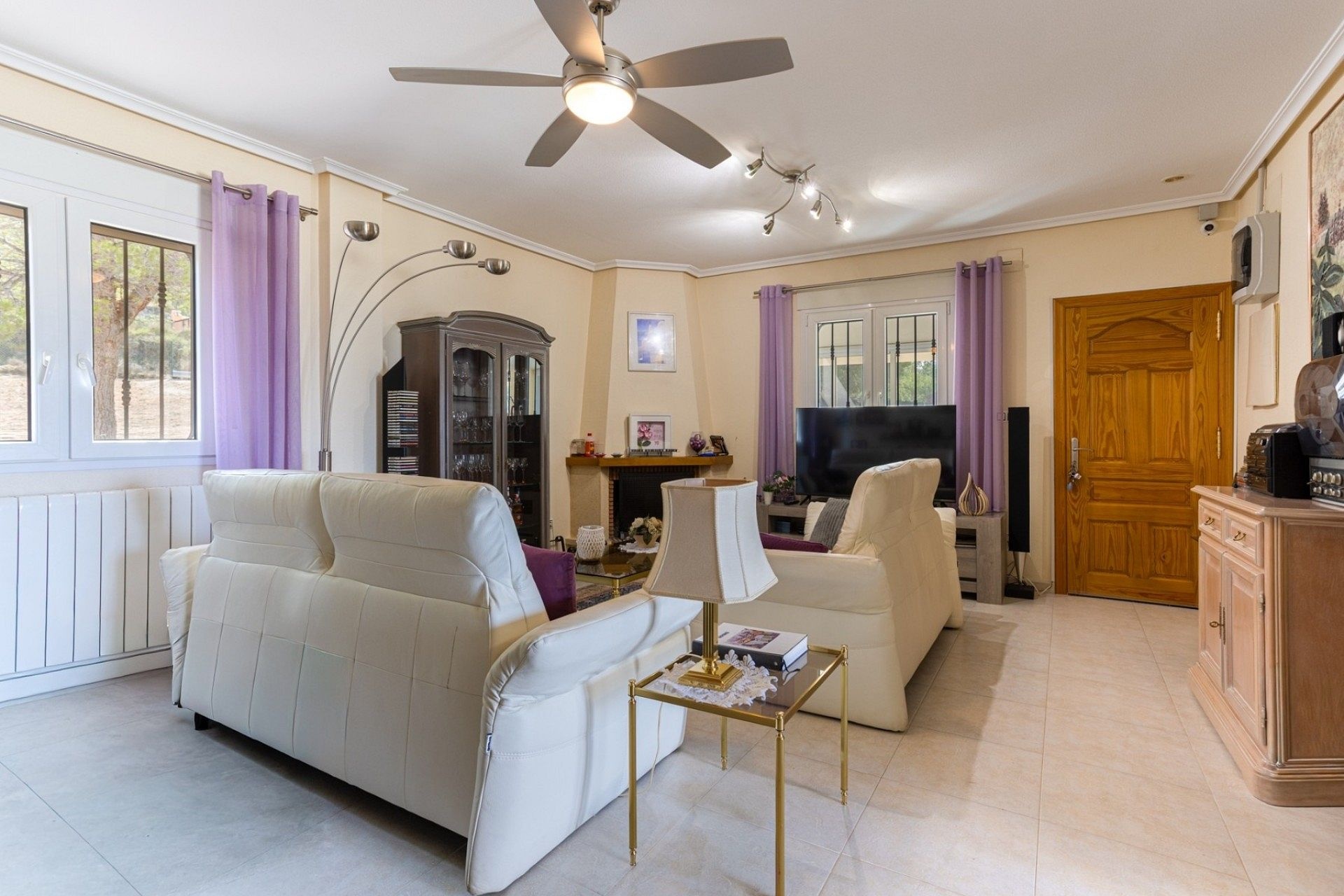 Resale - 4 Bedroom 2 Bathroom Villa in La Zarza -  - Murcia